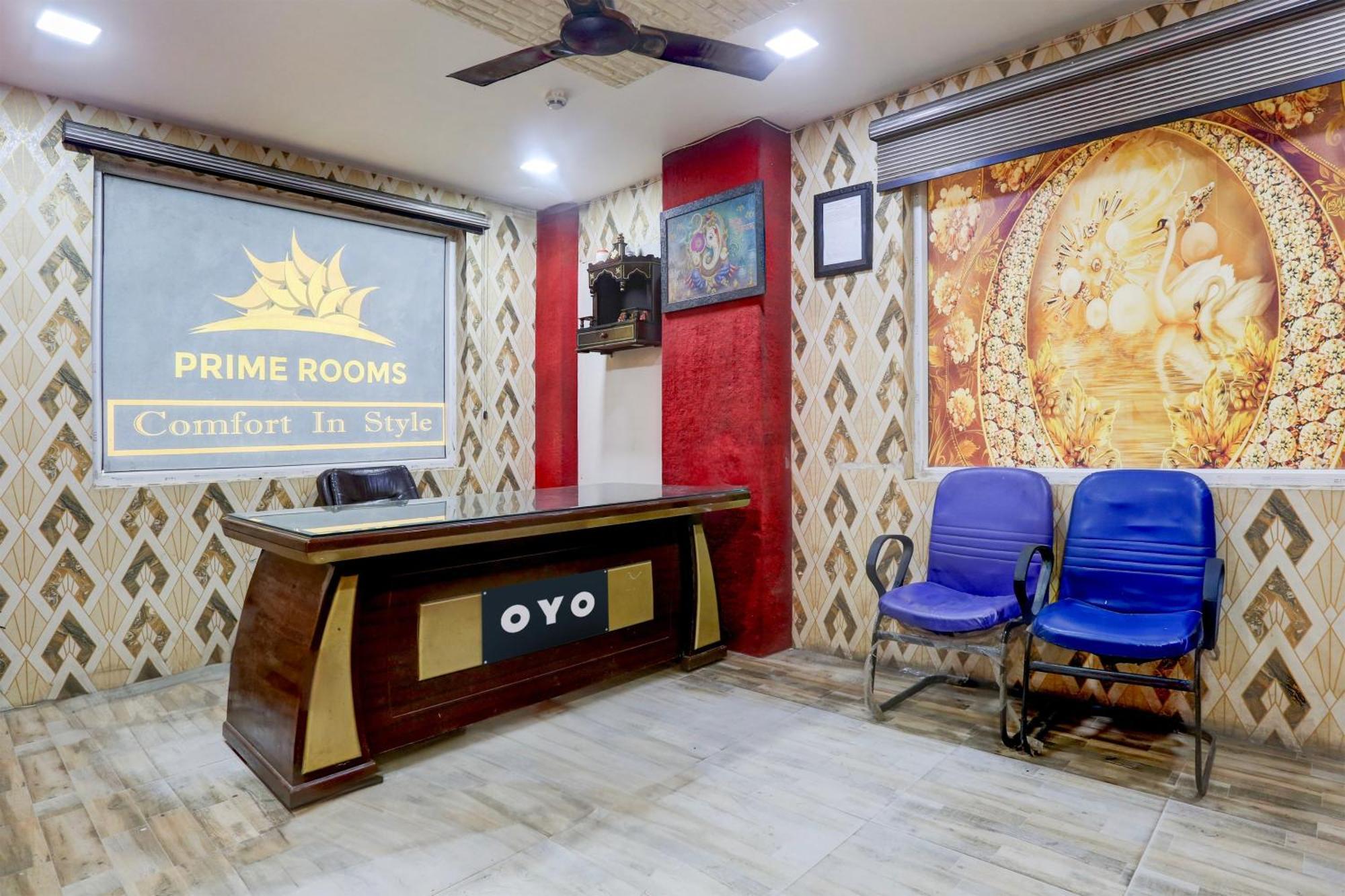 Hotel O S J Residency 3*