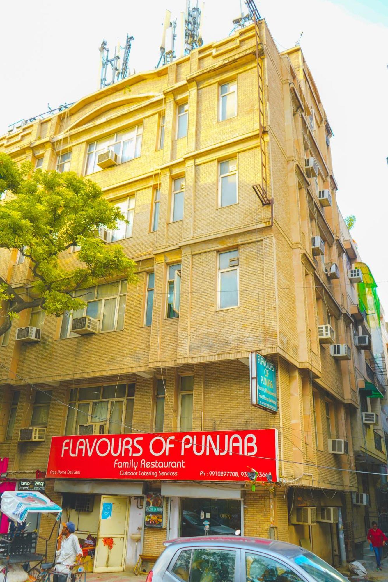Iconic Residency - Near Ganga Ram Hospital