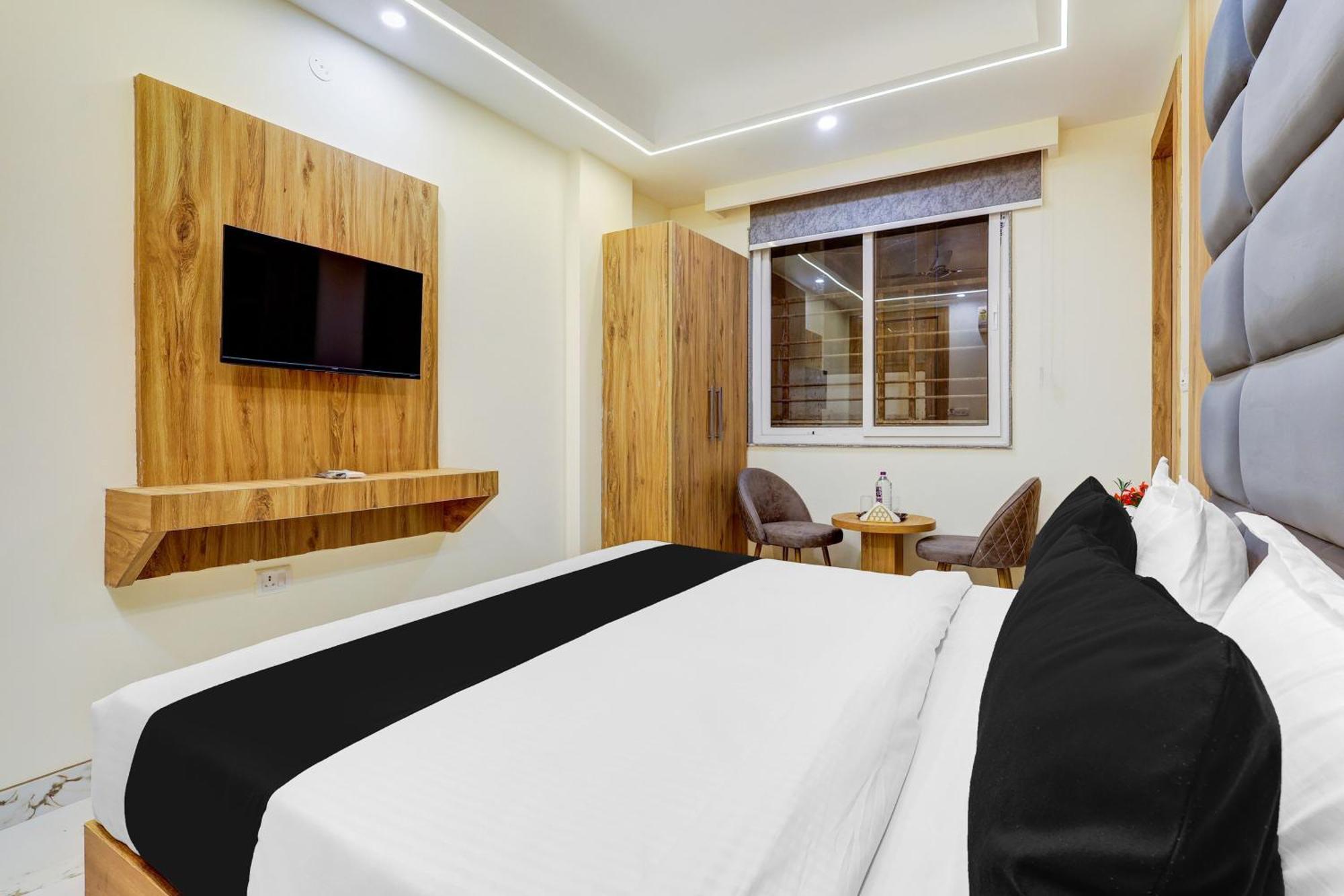 Hotel O Manor Luxe Near Airport