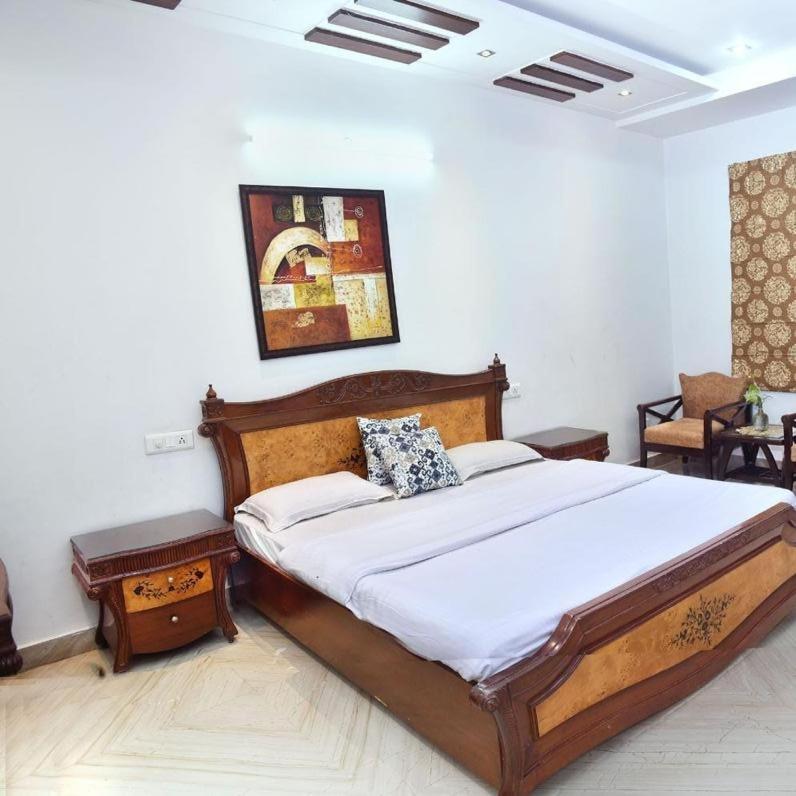 Royal Bed & Breakfast