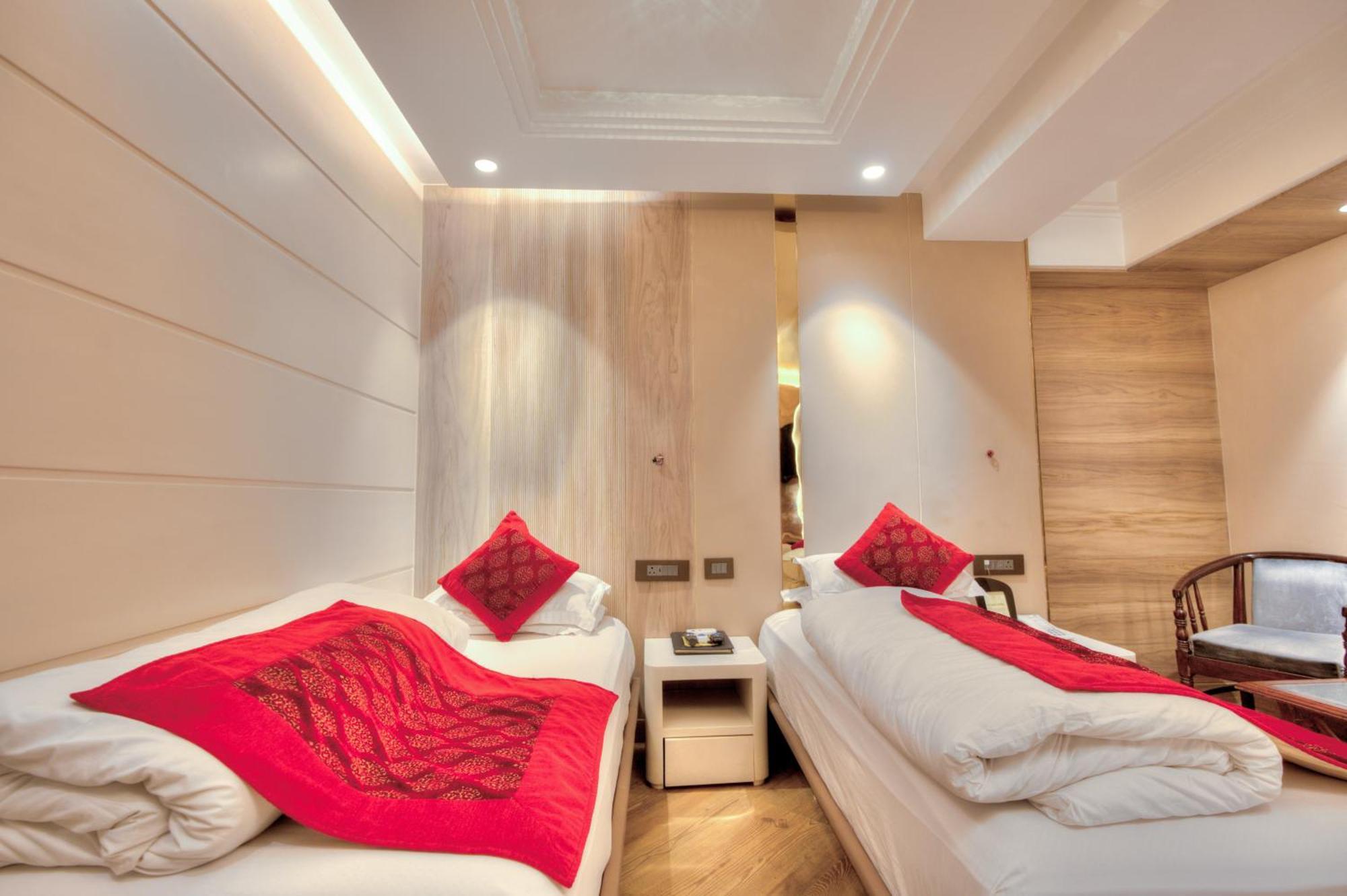 Empire Suites, New Delhi