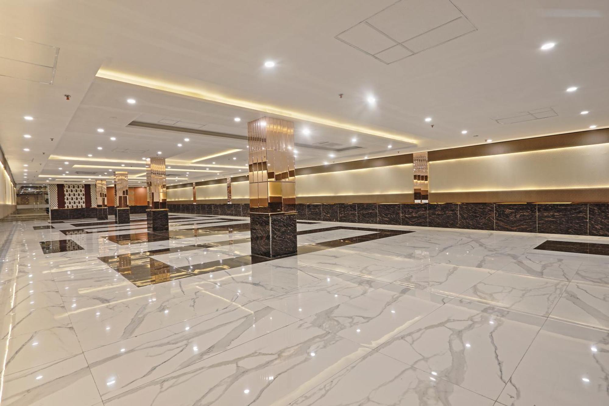 Luxury Suit Delhi Airport 4* New Delhi