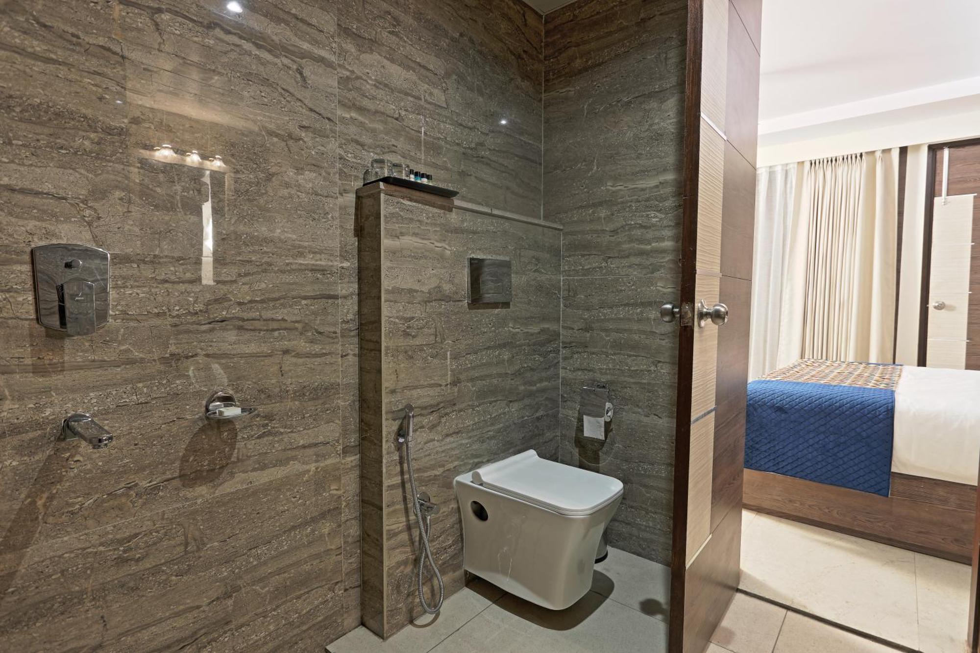 Luxury Suit Delhi Airport 4* New Delhi