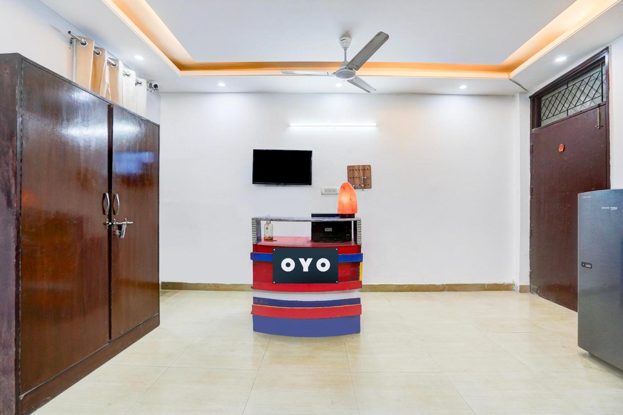 Hotel O Silver Key Kd Plaza Near Saket Metro Station