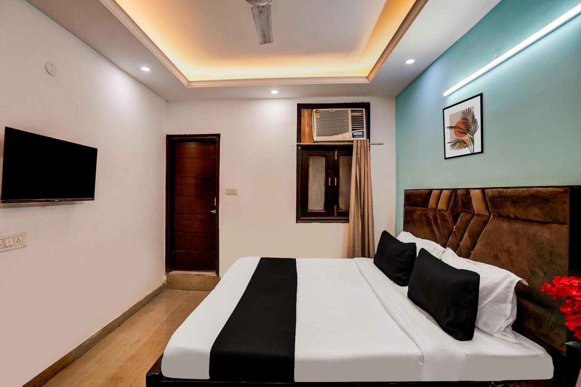 Hotel O Silver Key Kd Plaza Near Saket Metro Station Nova Deli