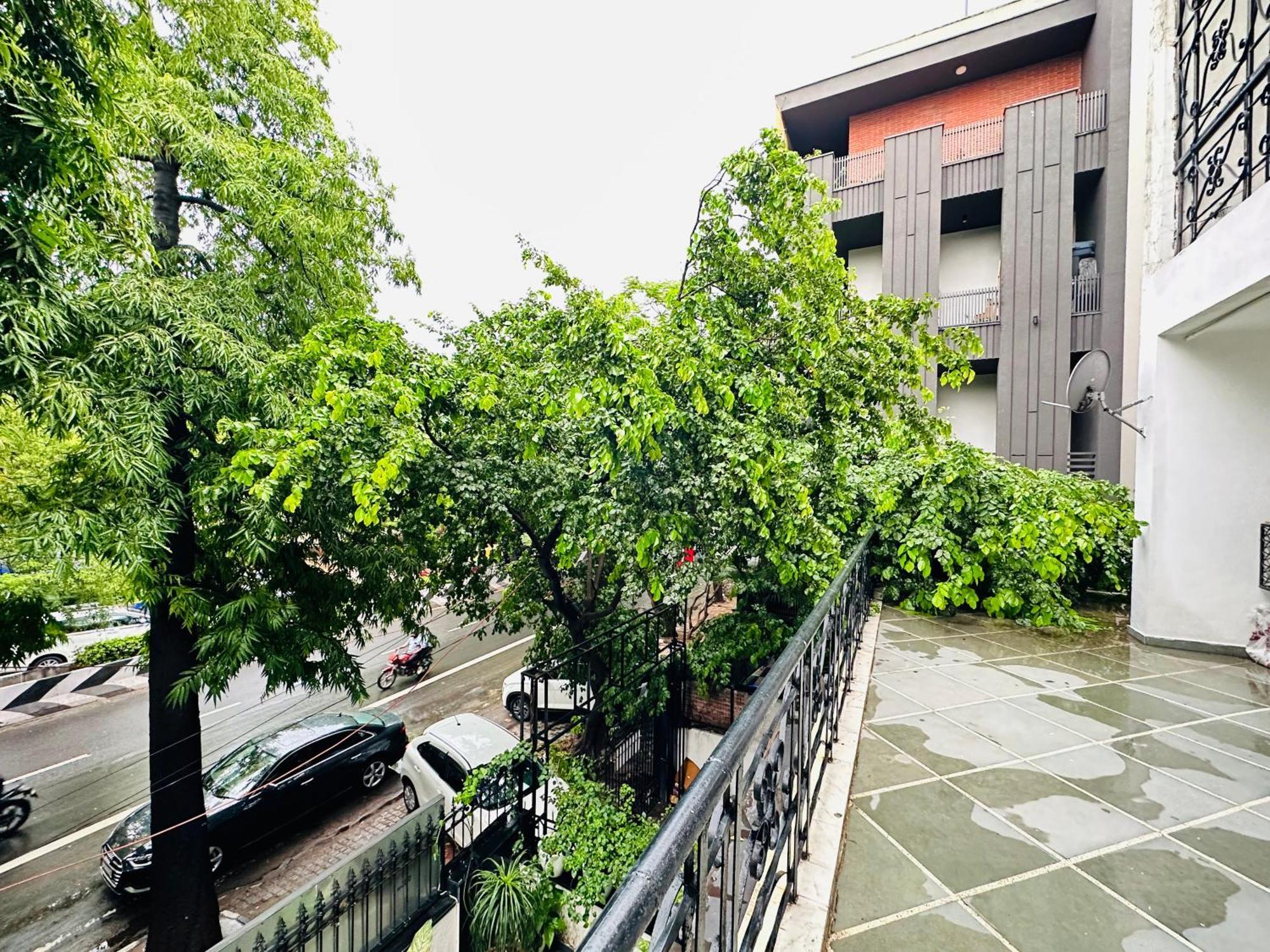 Gulmohar Residency, Hauz Khas New Delhi, Couple Friendly Hotel New Delhi