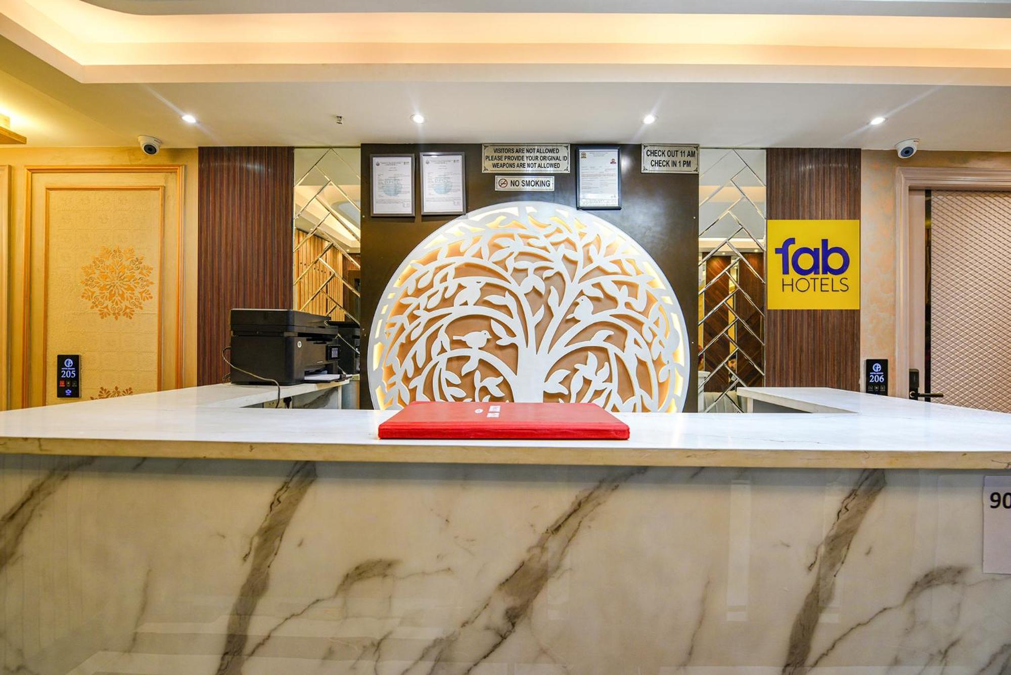 Hotel Fabhotel Grand Palazzo