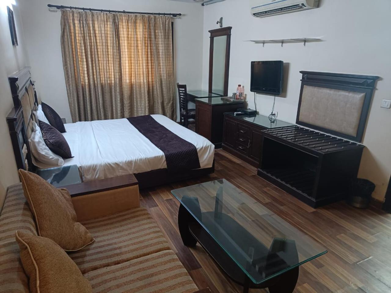 Residency Hotel