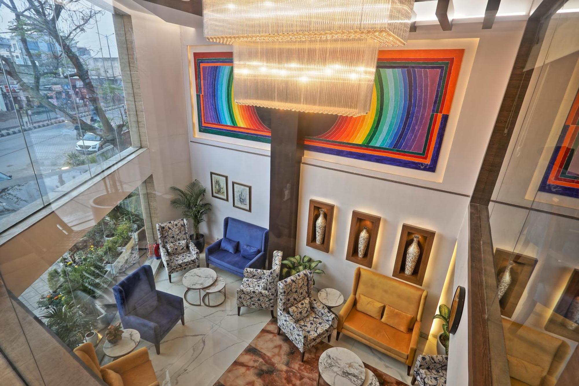 Hotel Cardinal Oxmo Delhi Airport New Delhi