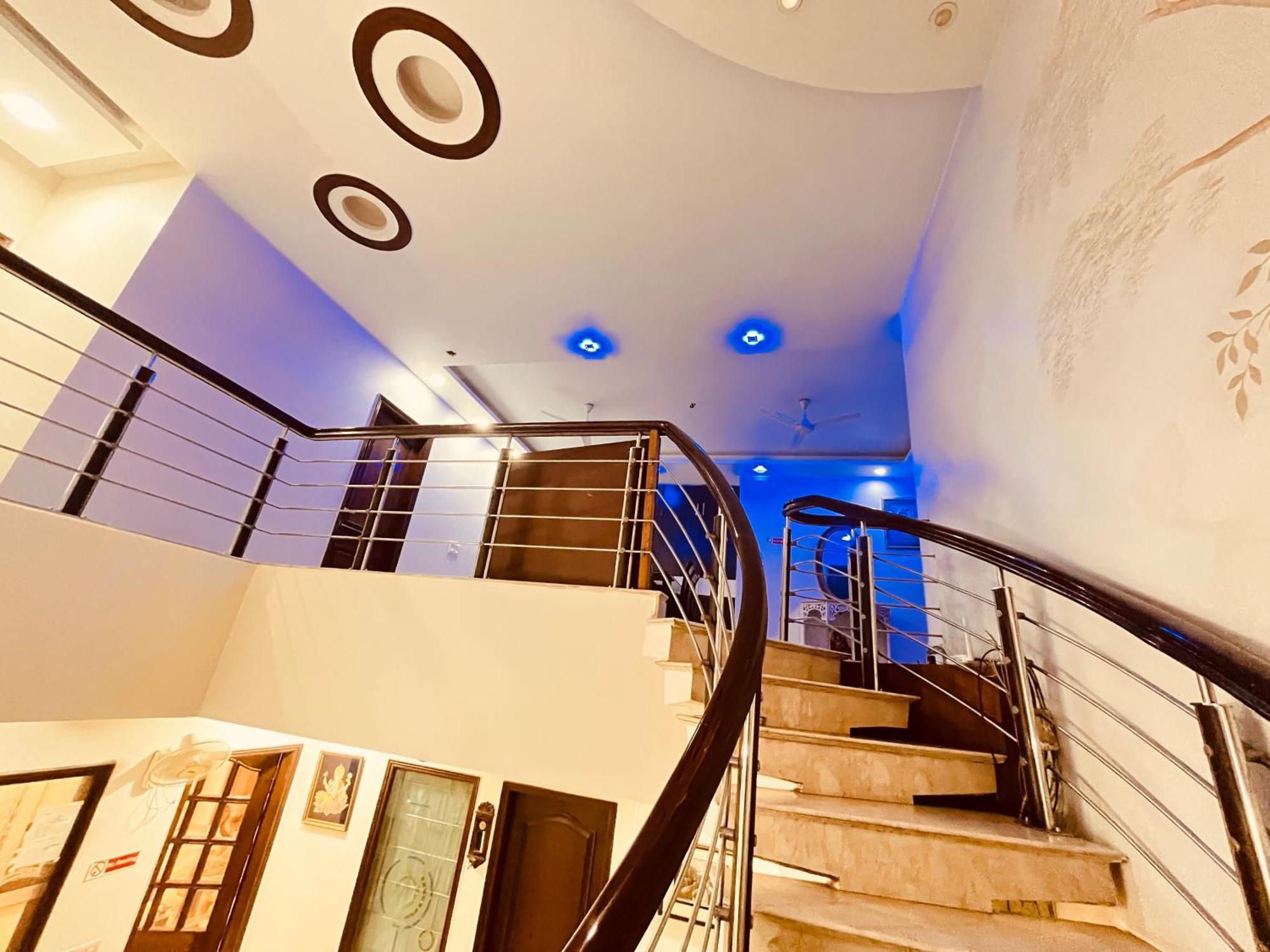 Hotel South - Park Near Hauz Khas South Delhi Nova Deli