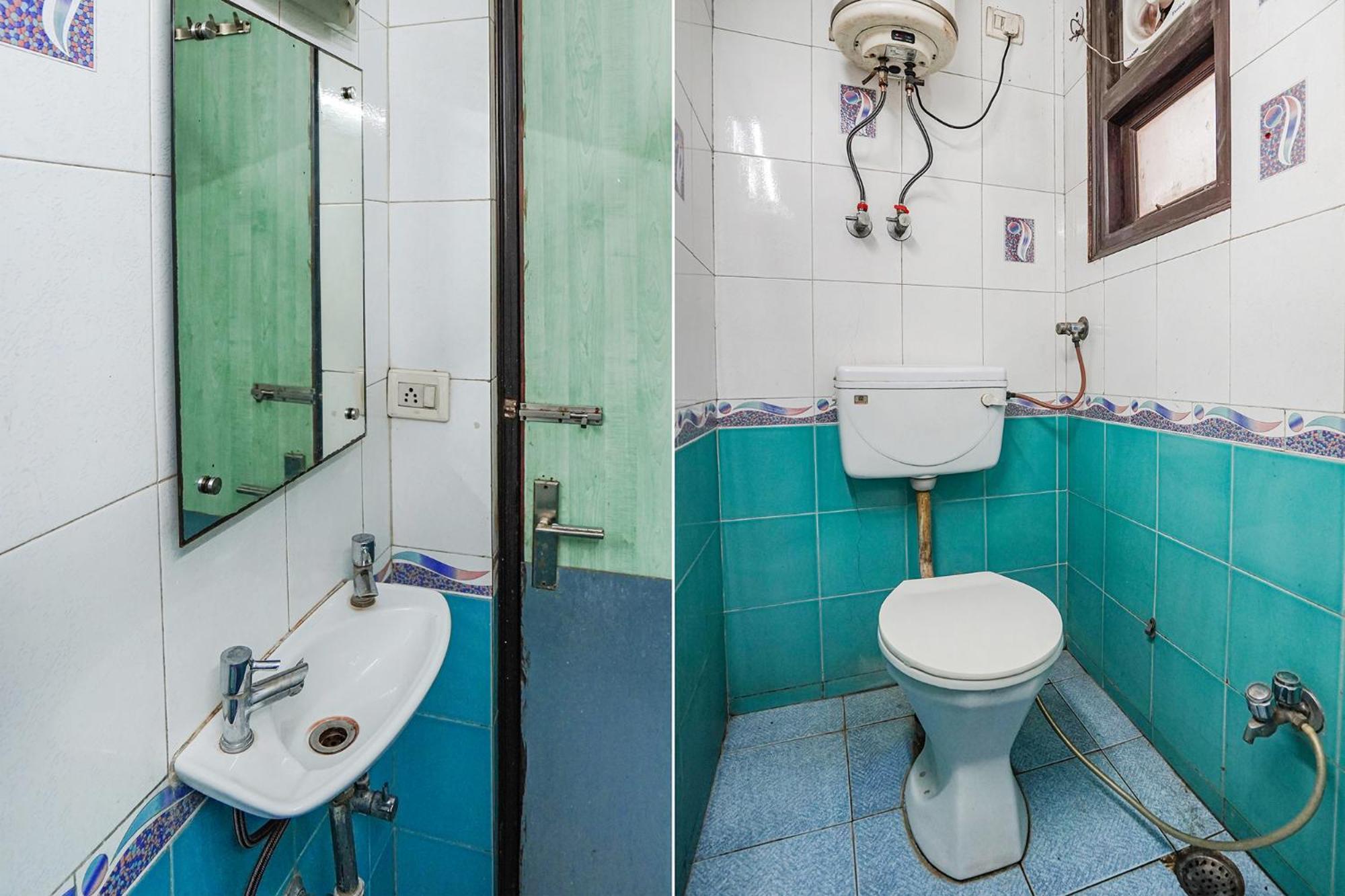 Fabhotel Rivlet Premium