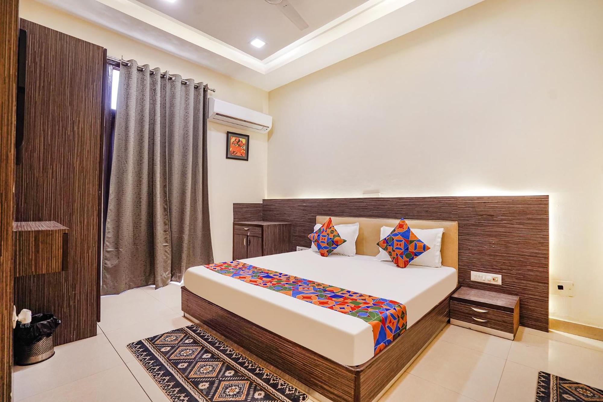 Hotel Fabhotel Rivlet Premium *