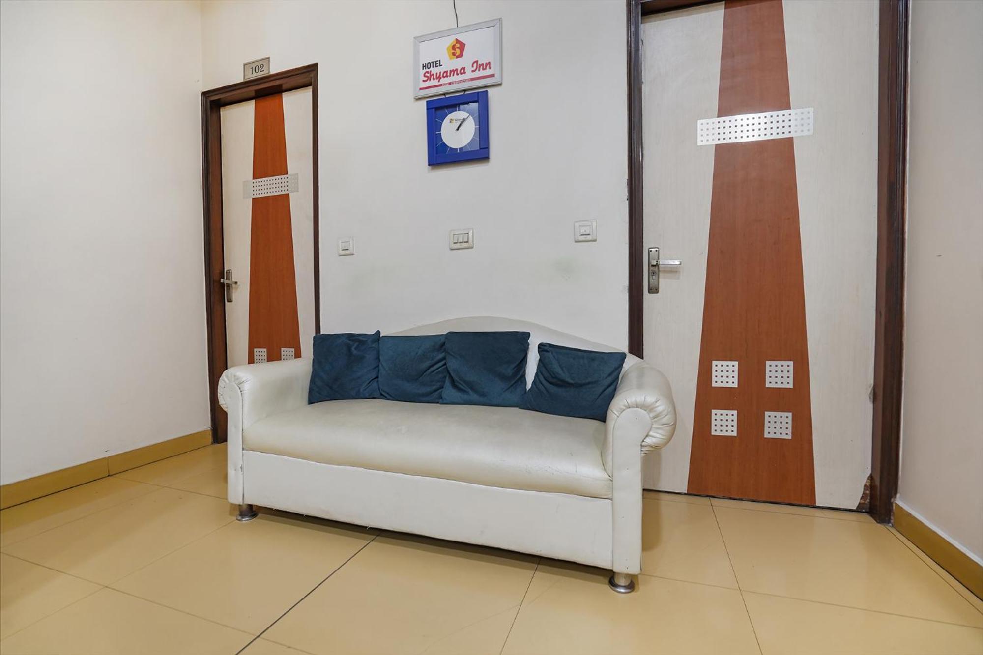 Hotel Fabhotel Rivlet Premium *
