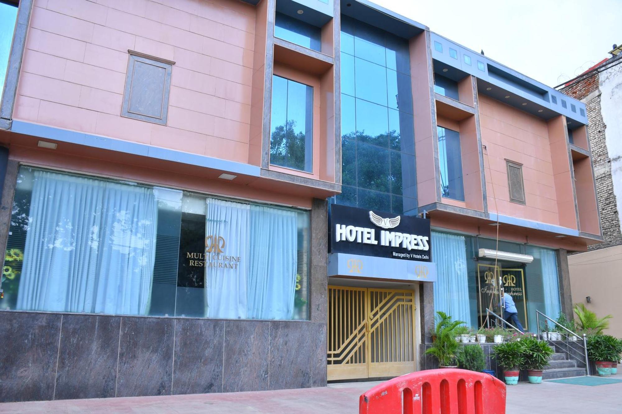 The Impress Near Delhi Airport