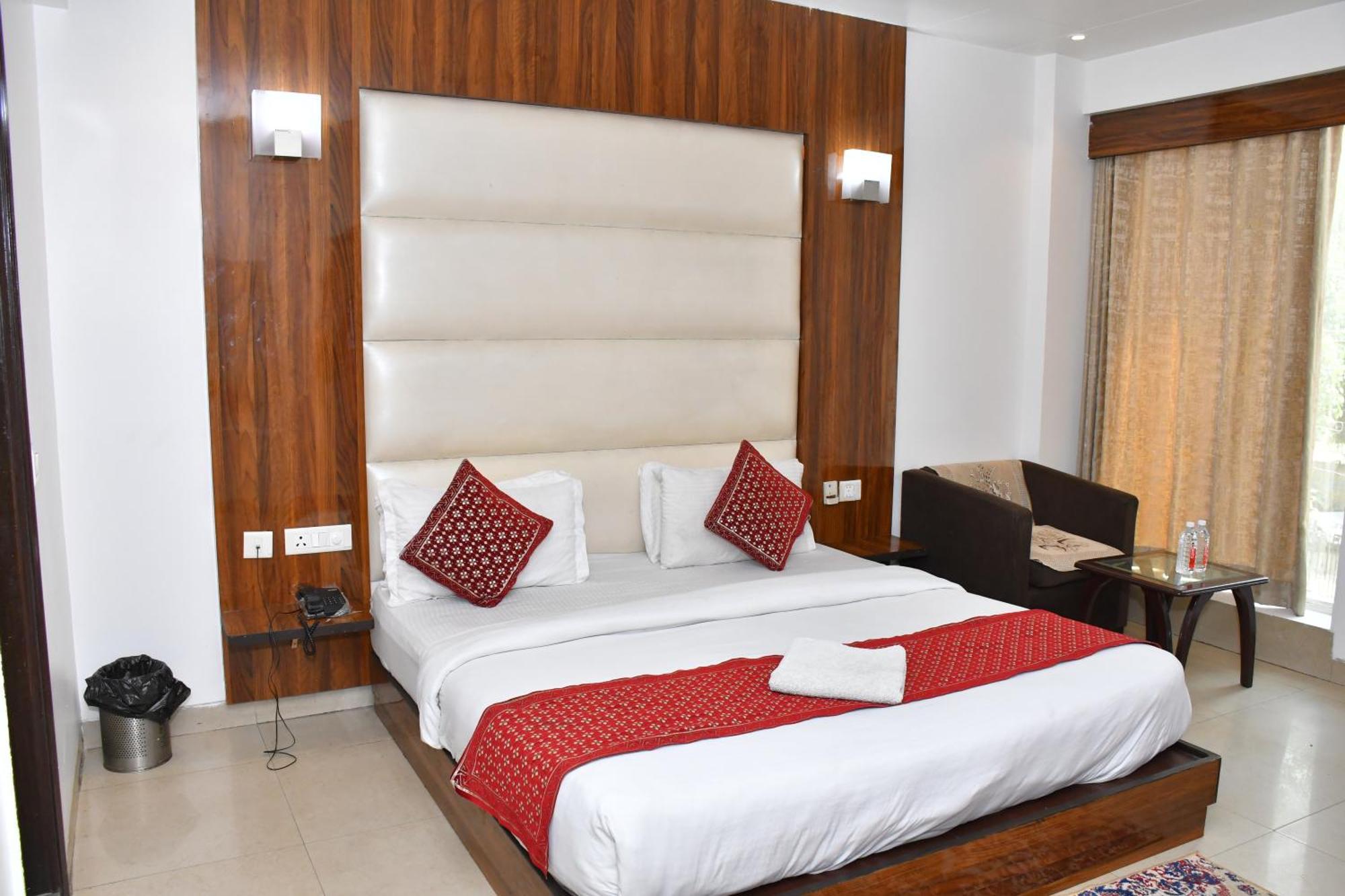 The Impress Near Delhi Airport New Delhi