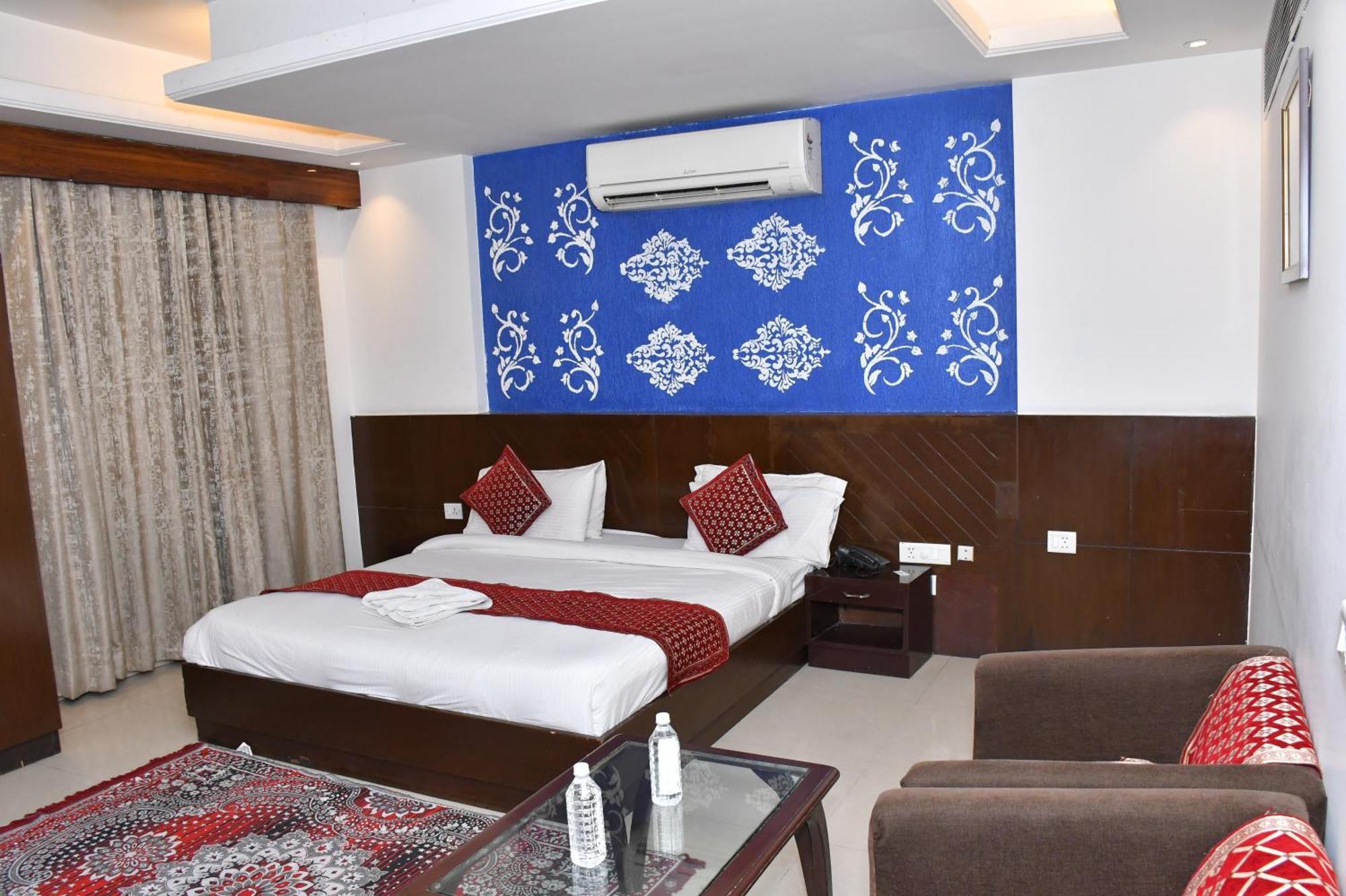 Hotel The Impress Near Delhi Airport New Delhi