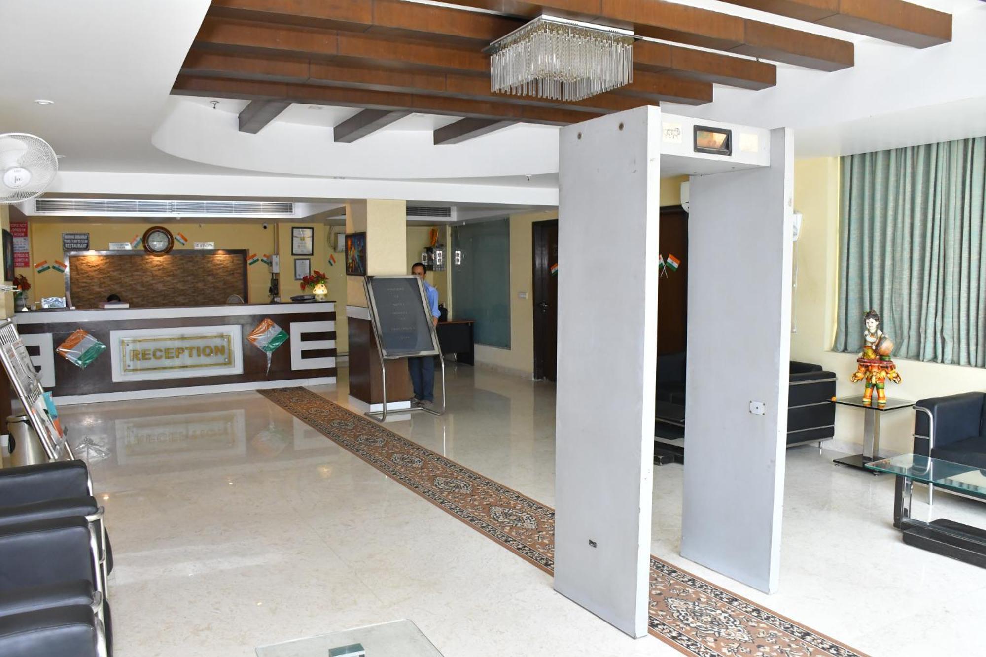 The Impress Near Delhi Airport