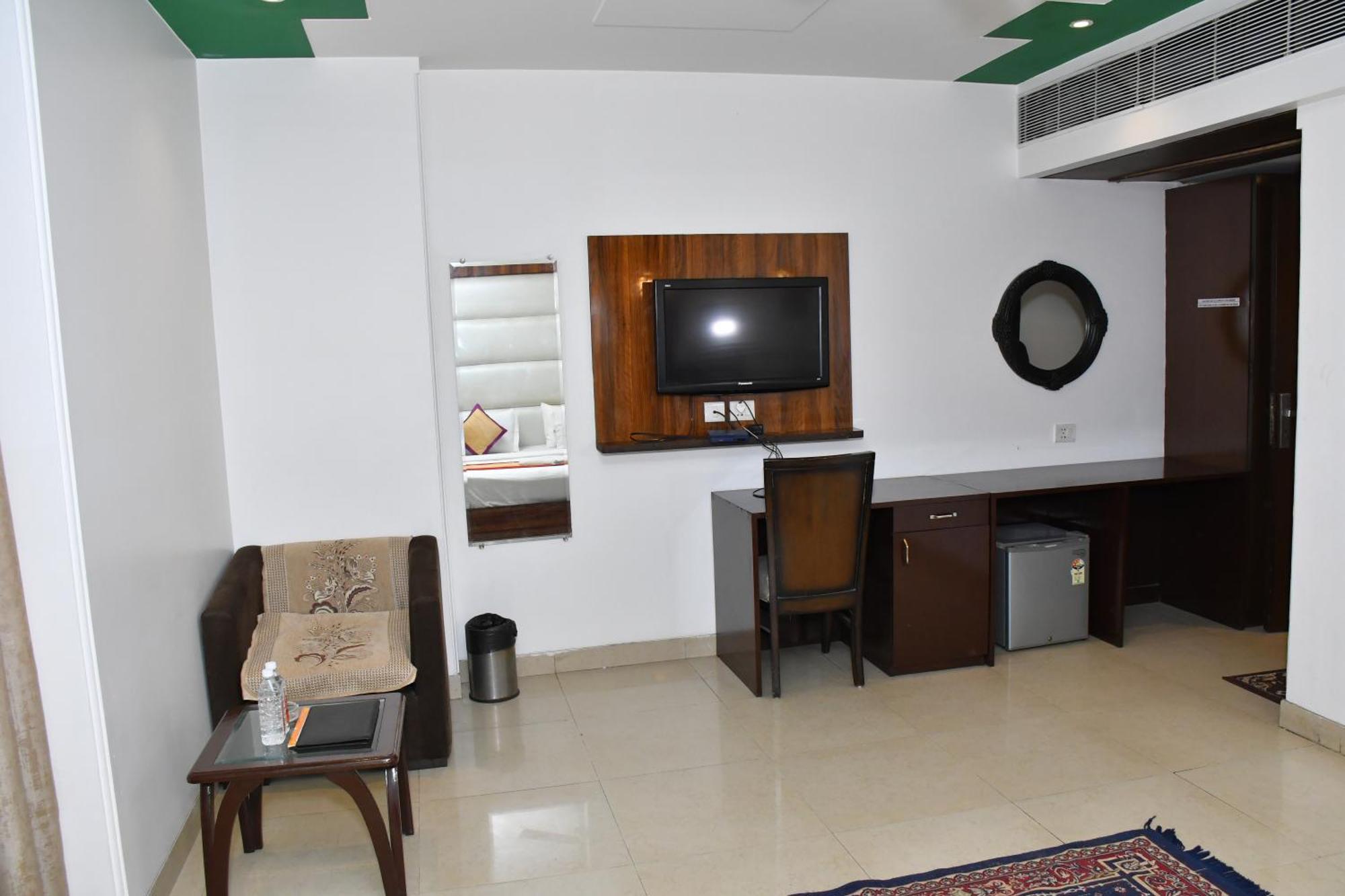 The Impress Near Delhi Airport New Delhi