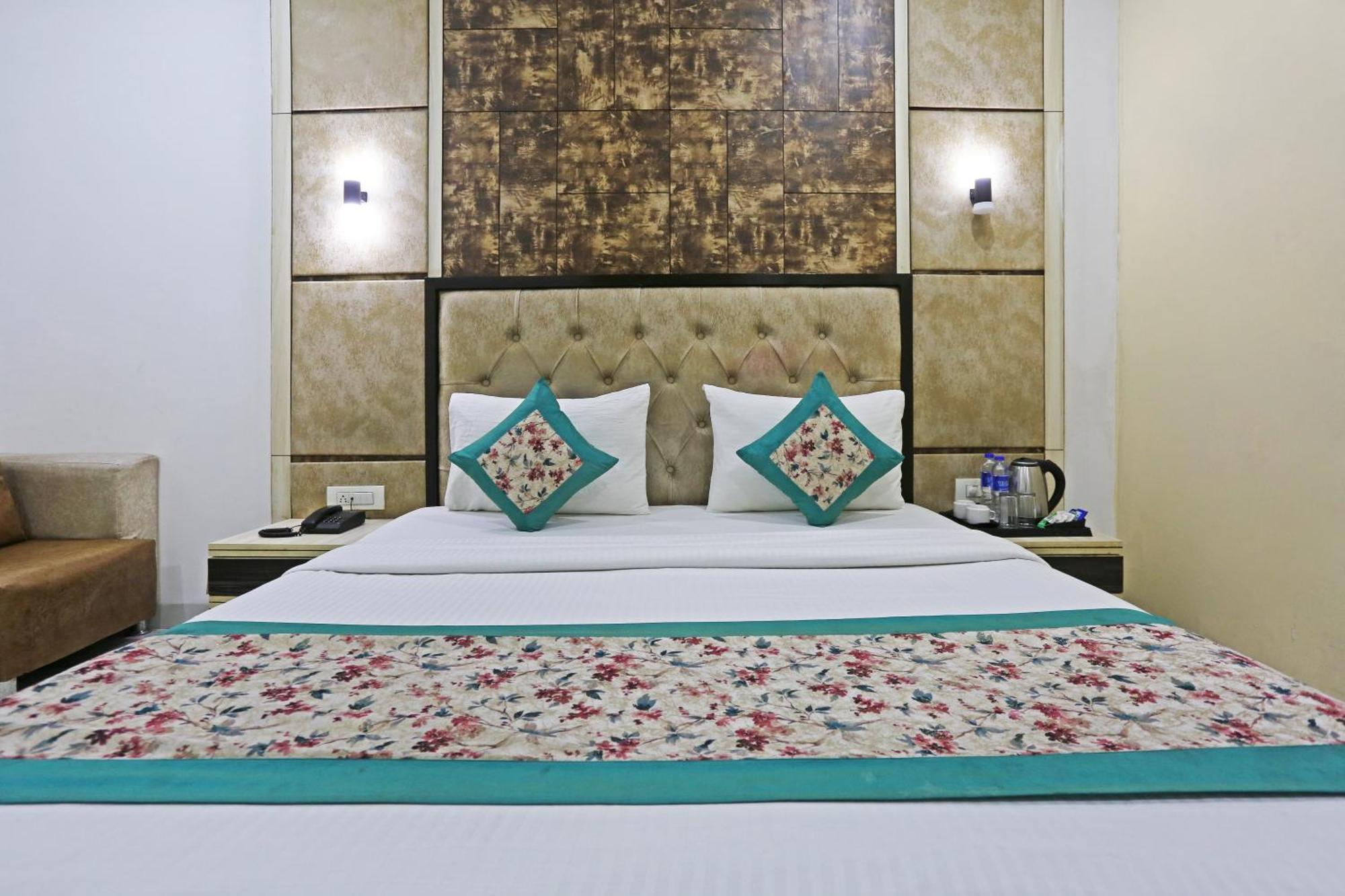 Hotel Almora Sky Near By Delhi International Airport With - Free Airport Pickup And Drop