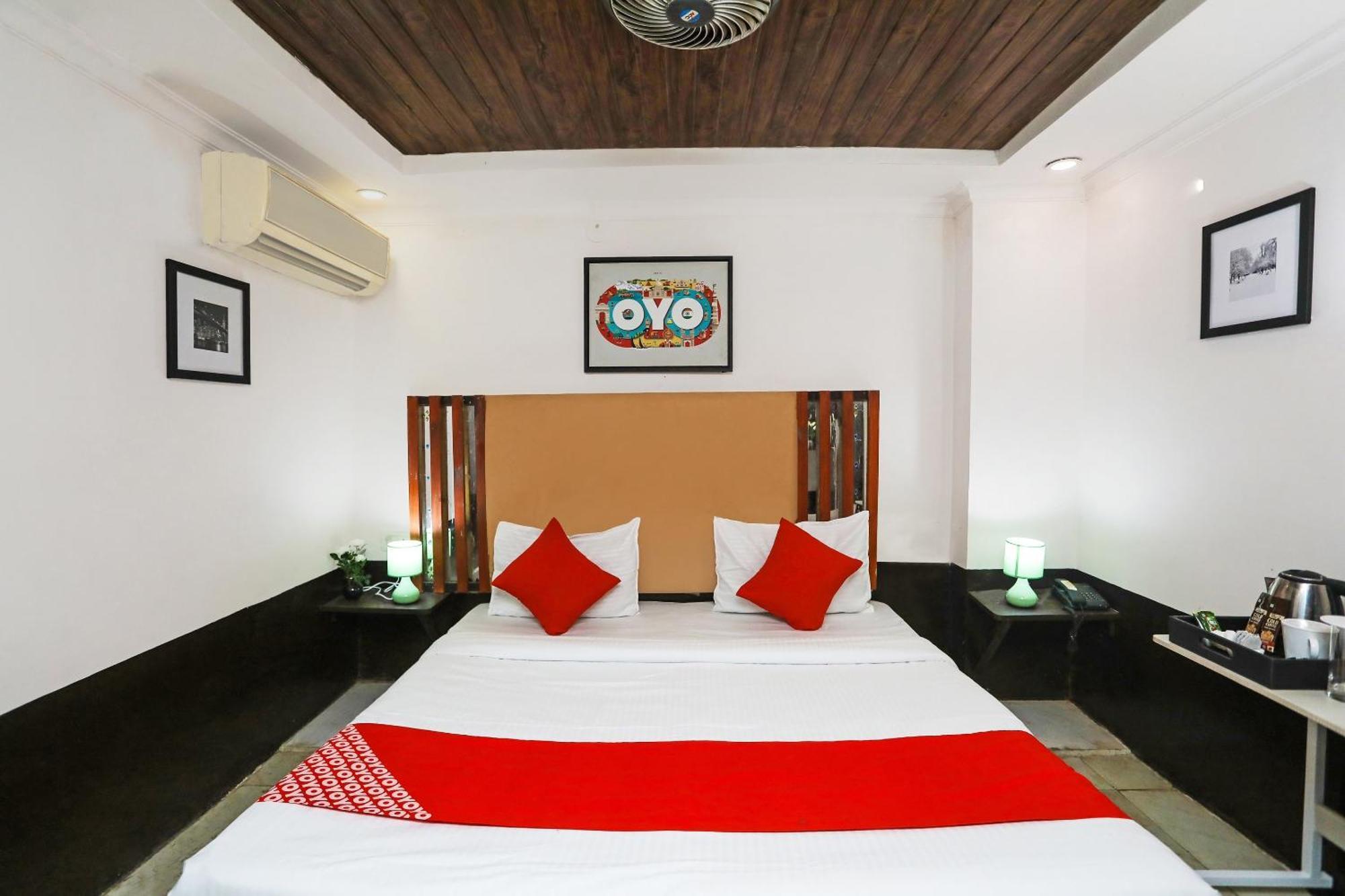 Hotel O Ocean Blue Residency Near Vs Mall New Delhi