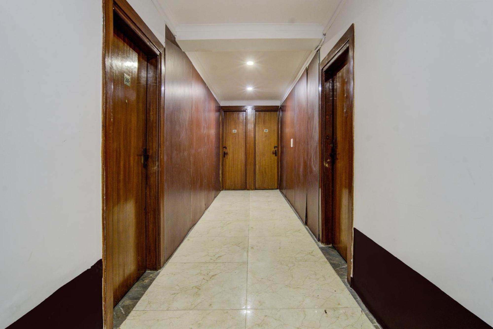 O Ocean Blue Residency Near Vs Mall 3* New Delhi
