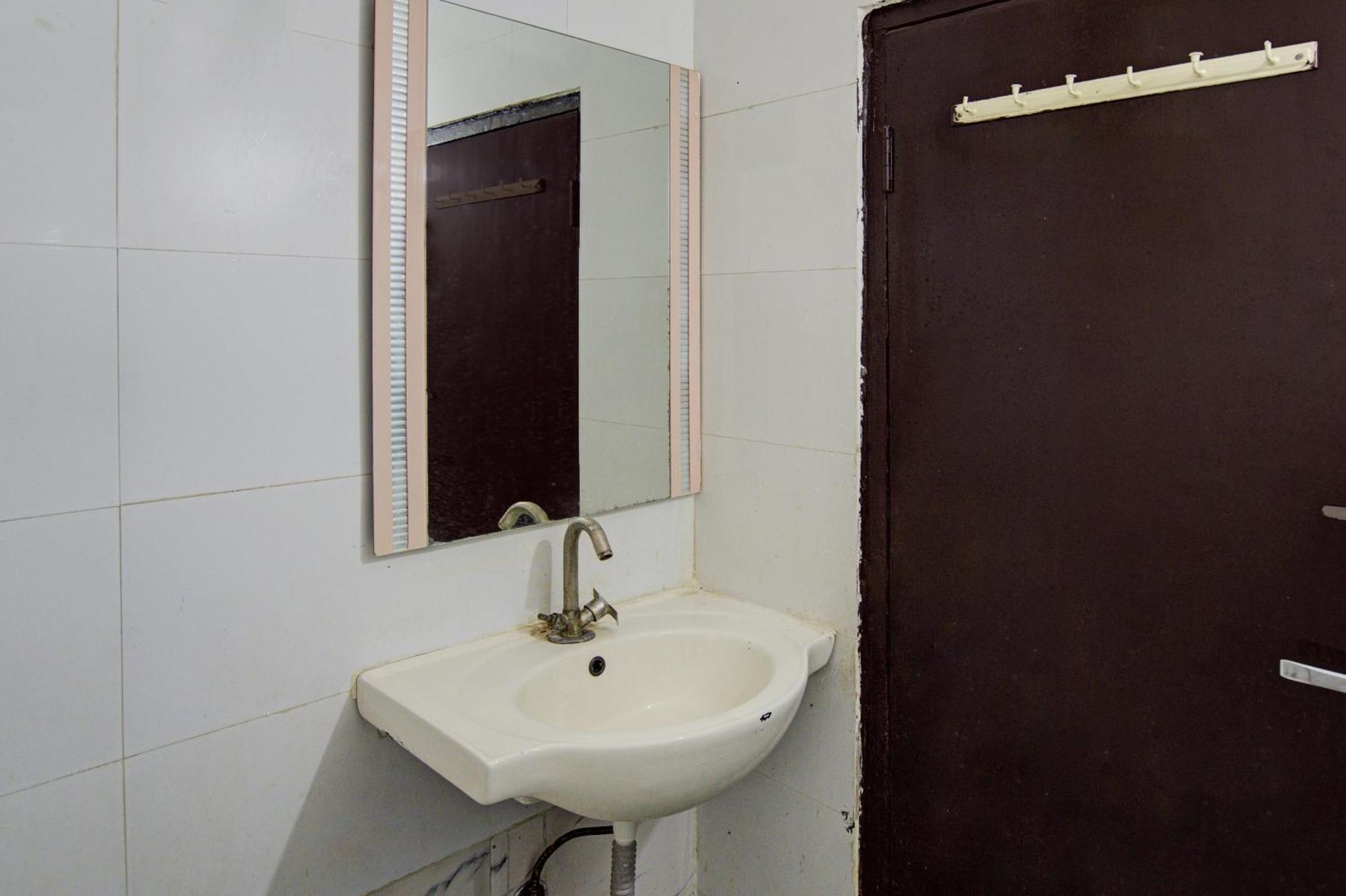 O Ocean Blue Residency Near Vs Mall