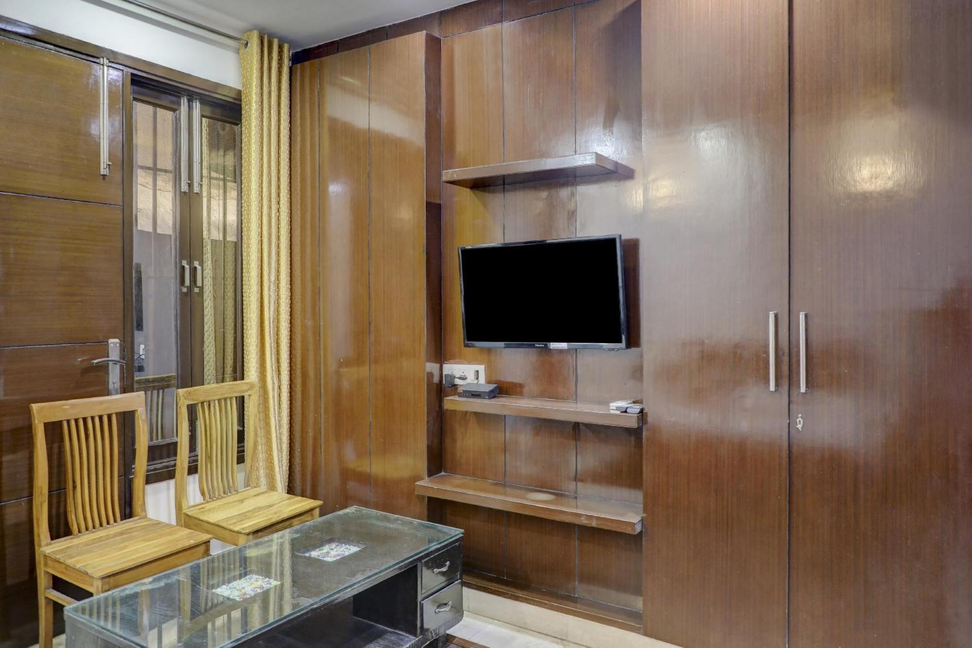 Hotel Collection O R S Near Lotus Temple