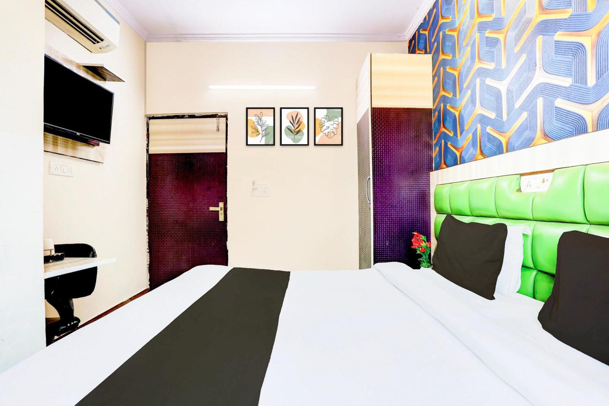 O Akash Hotel New Delhi