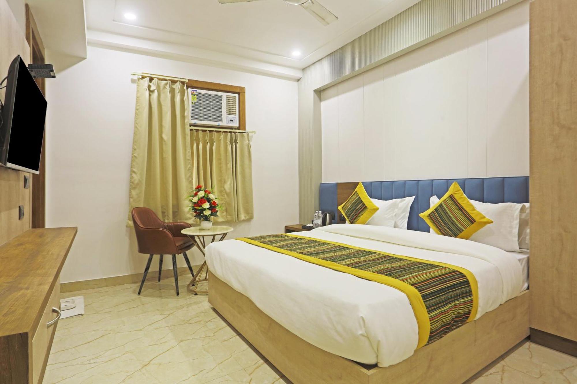 Mehul International -new Delhi Center Hotel 4*