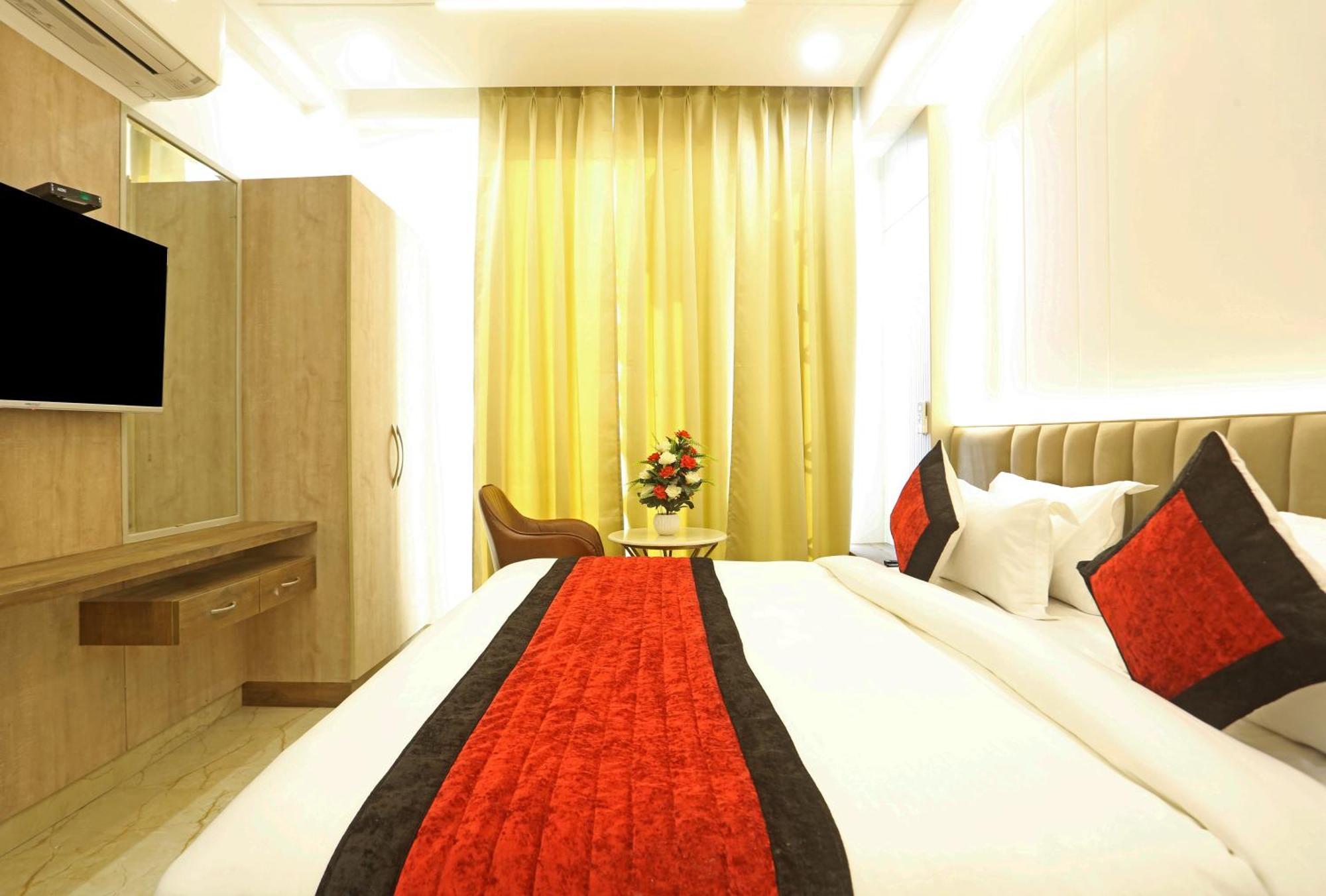 Mehul International -new Delhi Center 4* New Delhi