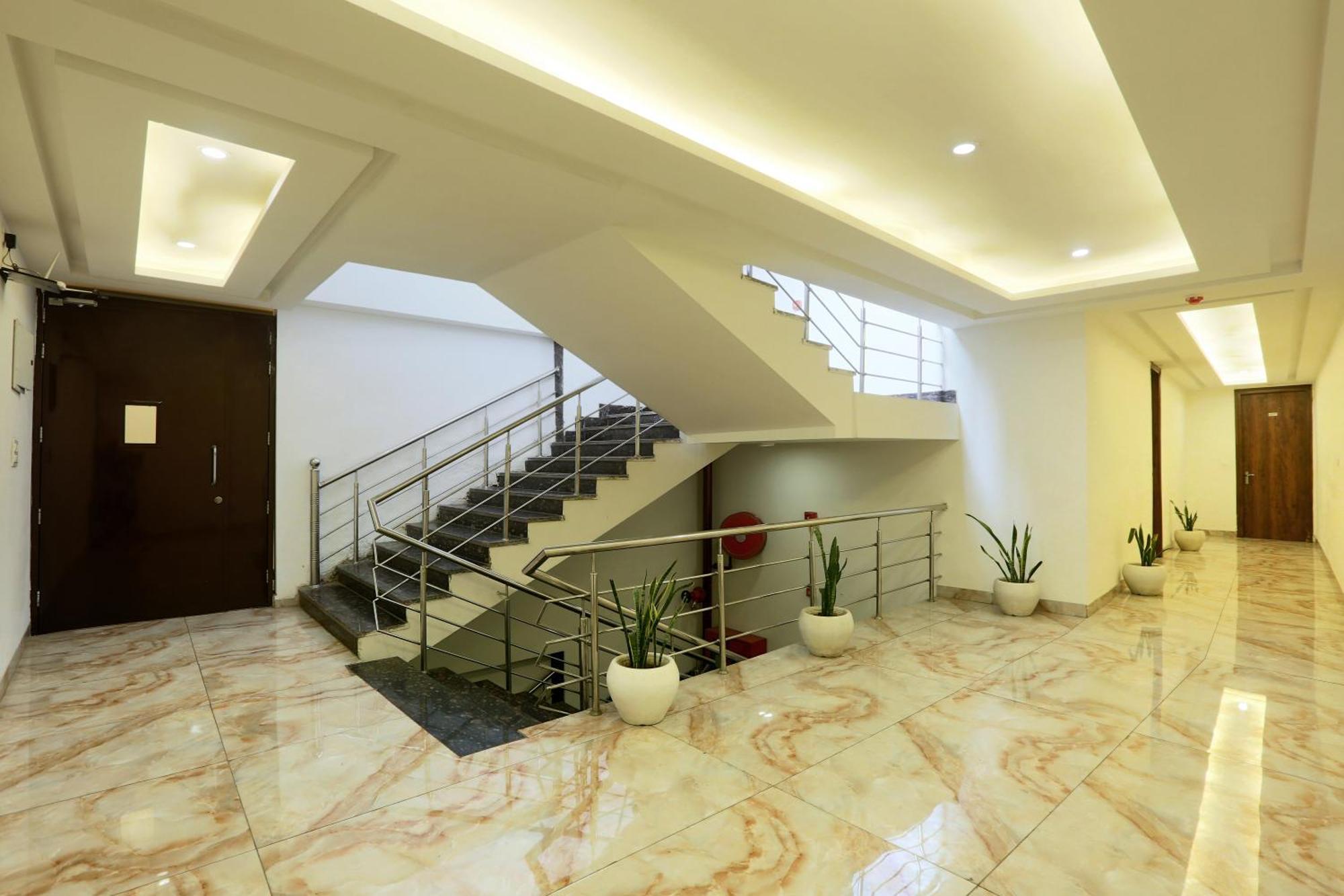 Hotel Park Delhi Airport By Prithvi Palace 4*