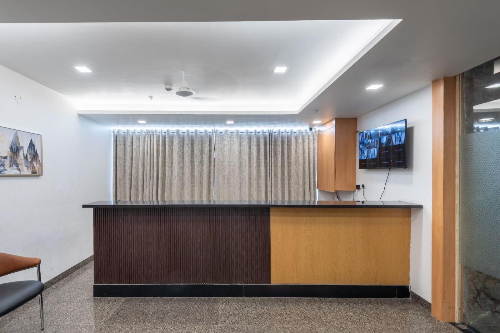 The Sandalwood By Mavenco Hospitality I Near Delhi Airport Hotel New Delhi