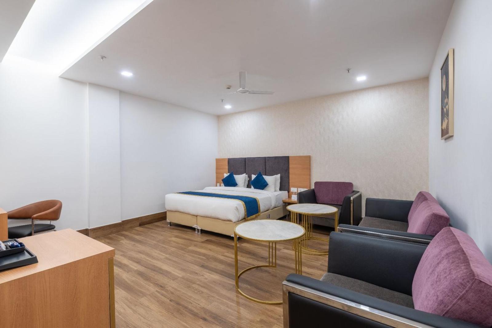 The Sandalwood By Mavenco Hospitality I Near Delhi Airport Hotel