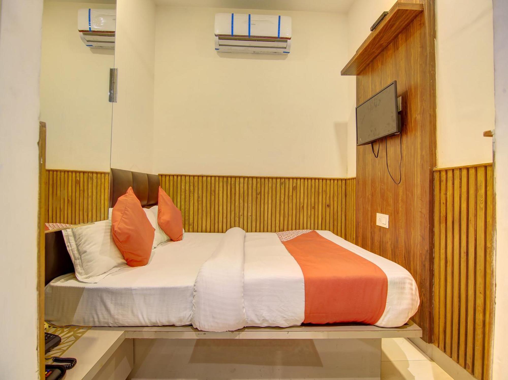O Shri Sai 3* Delhi (National Capital Territory of India)