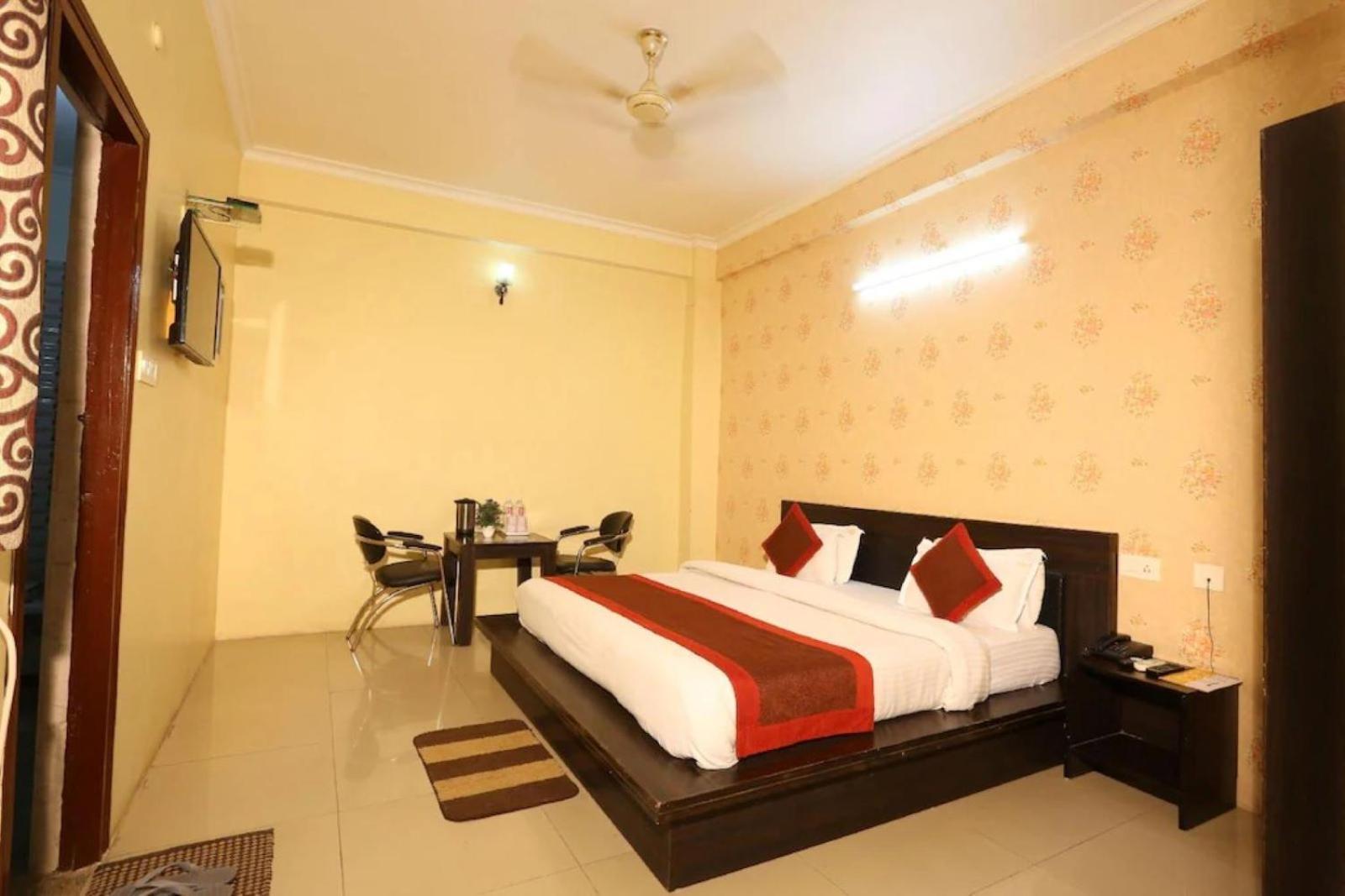 Hotel Dream - Le Cashew - Paharganj Nova Deli