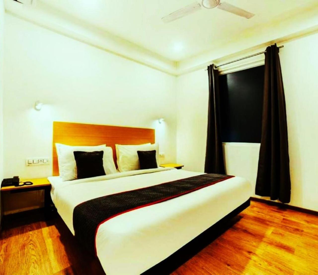 Hotel Dream - Le Cashew - Paharganj Nova Deli