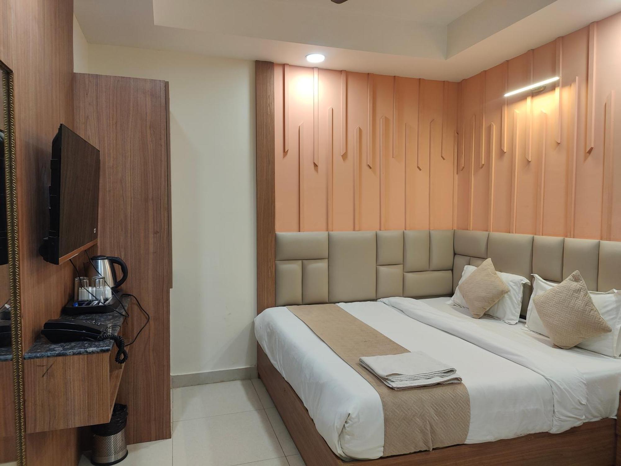 Nova Near Delhi Airport Hotel New Delhi