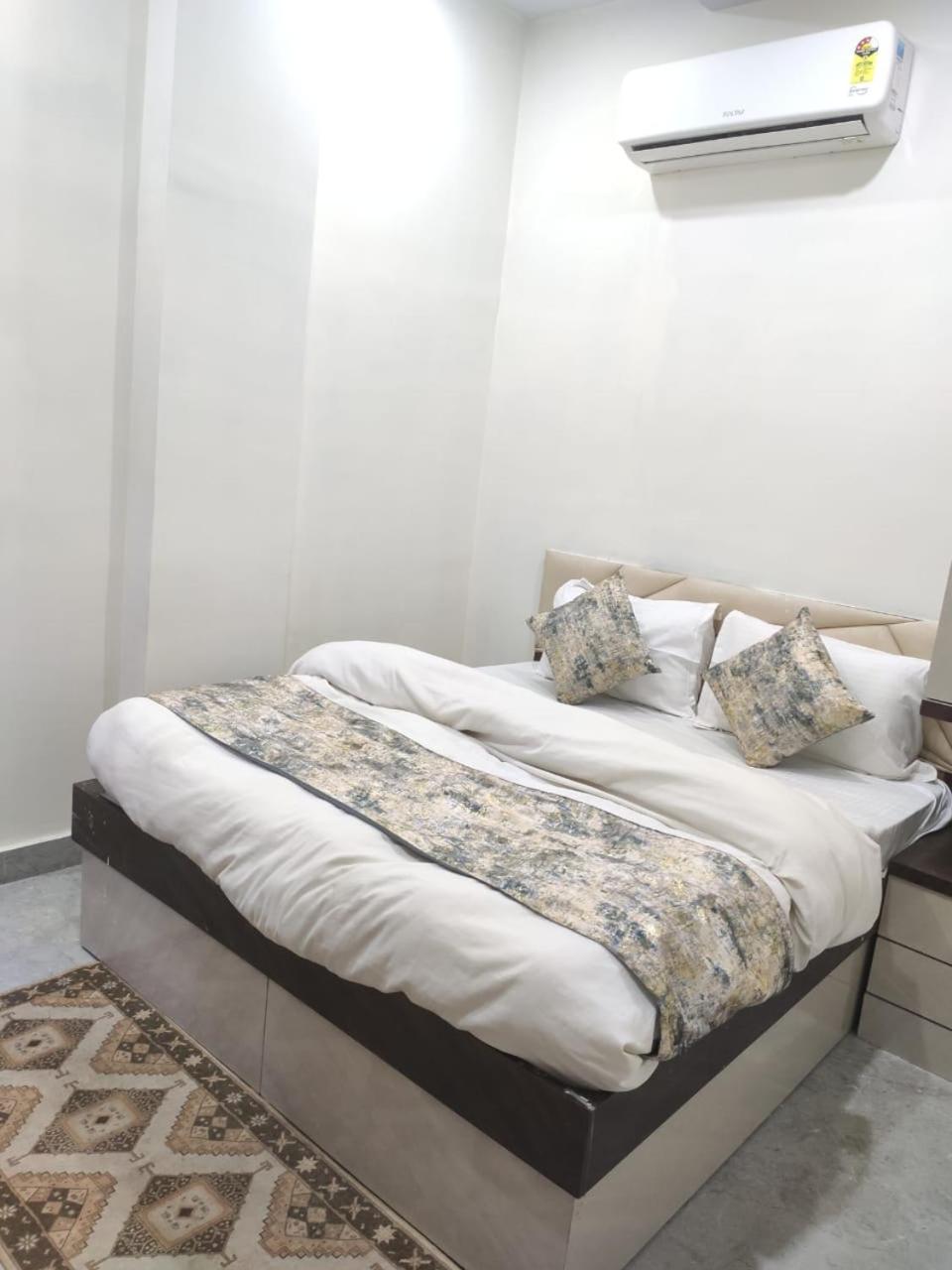 Shivaay Residency Hotel