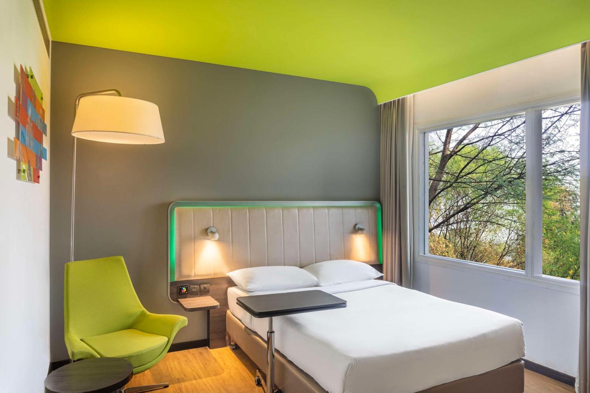 Hotel Park By Radisson,south Delhi 5*