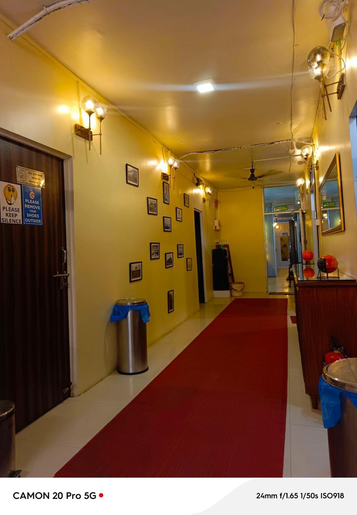 Hostel Ac New Delhi