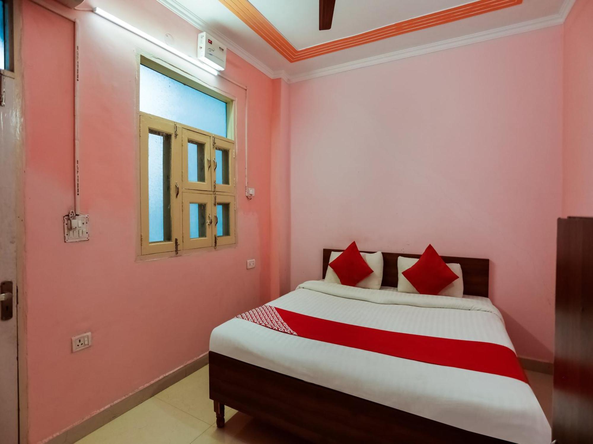 O Peak 4* Delhi (National Capital Territory of India)