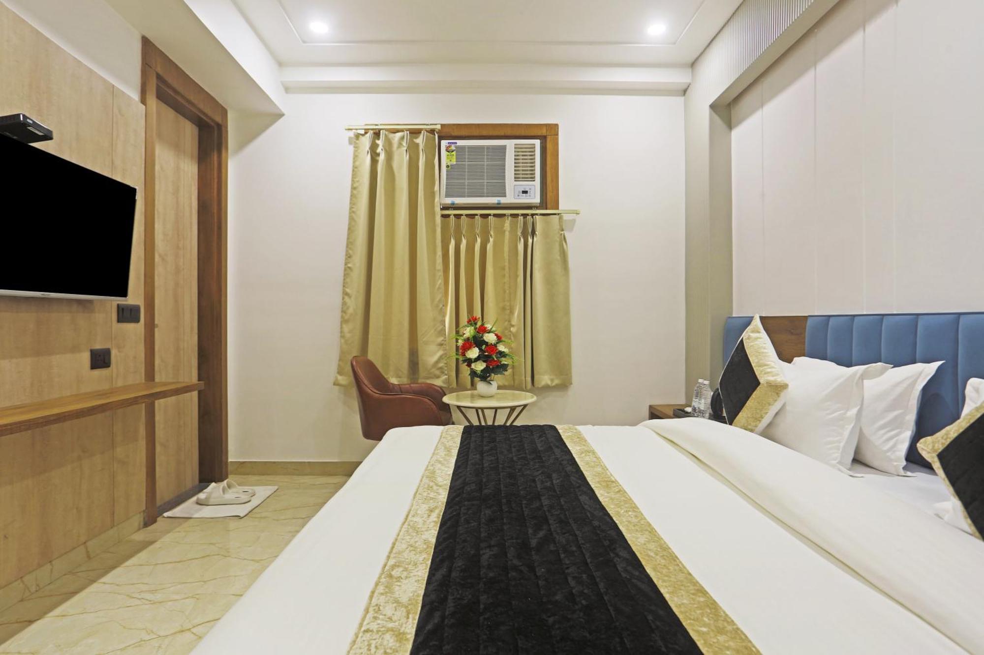 Mehul International -new Delhi Center 4*