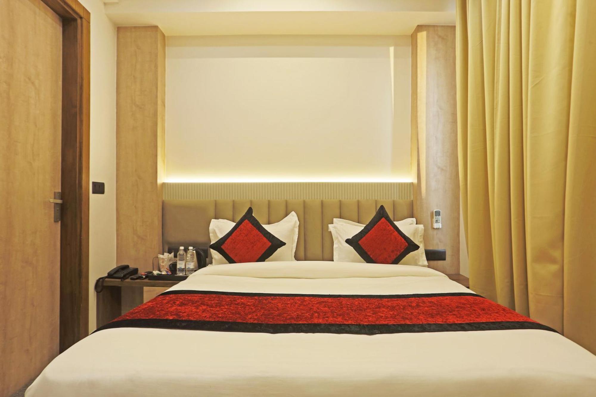 Mehul International -new Delhi Center Hotel 4*