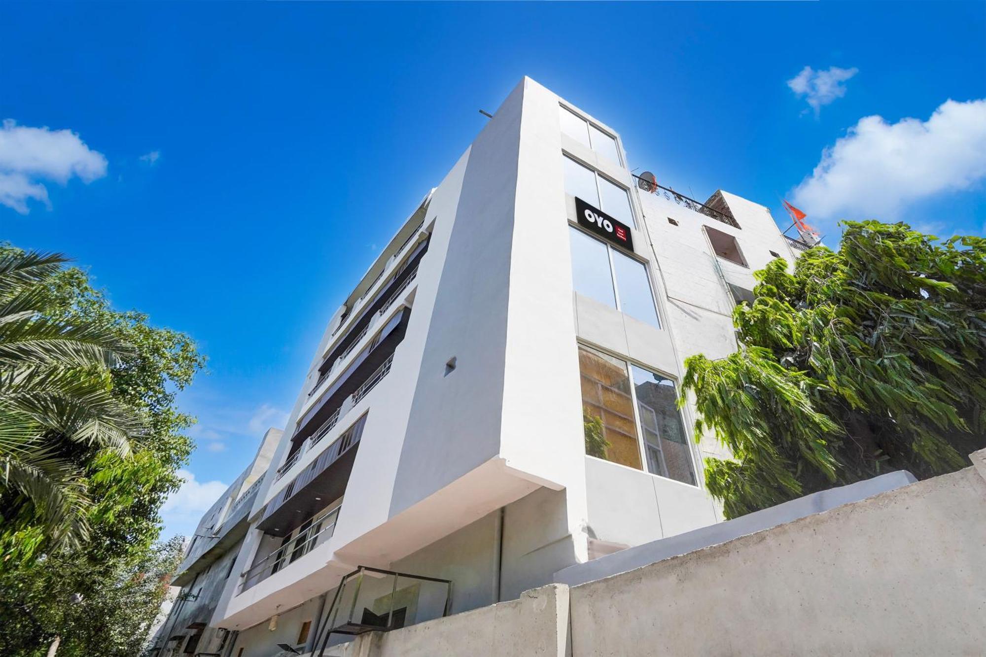 O Karan Residency Hotel 4*