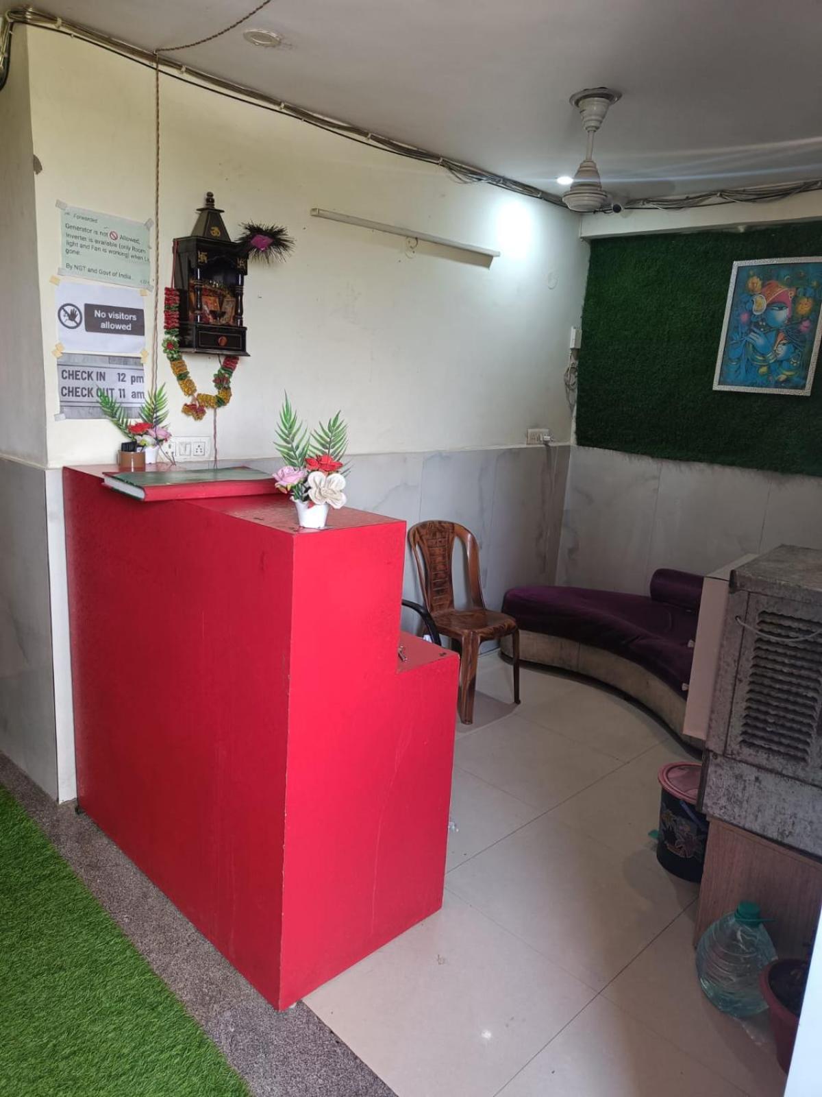 Hotel Silver Place Near Igi Airport Dwarka Nova Deli