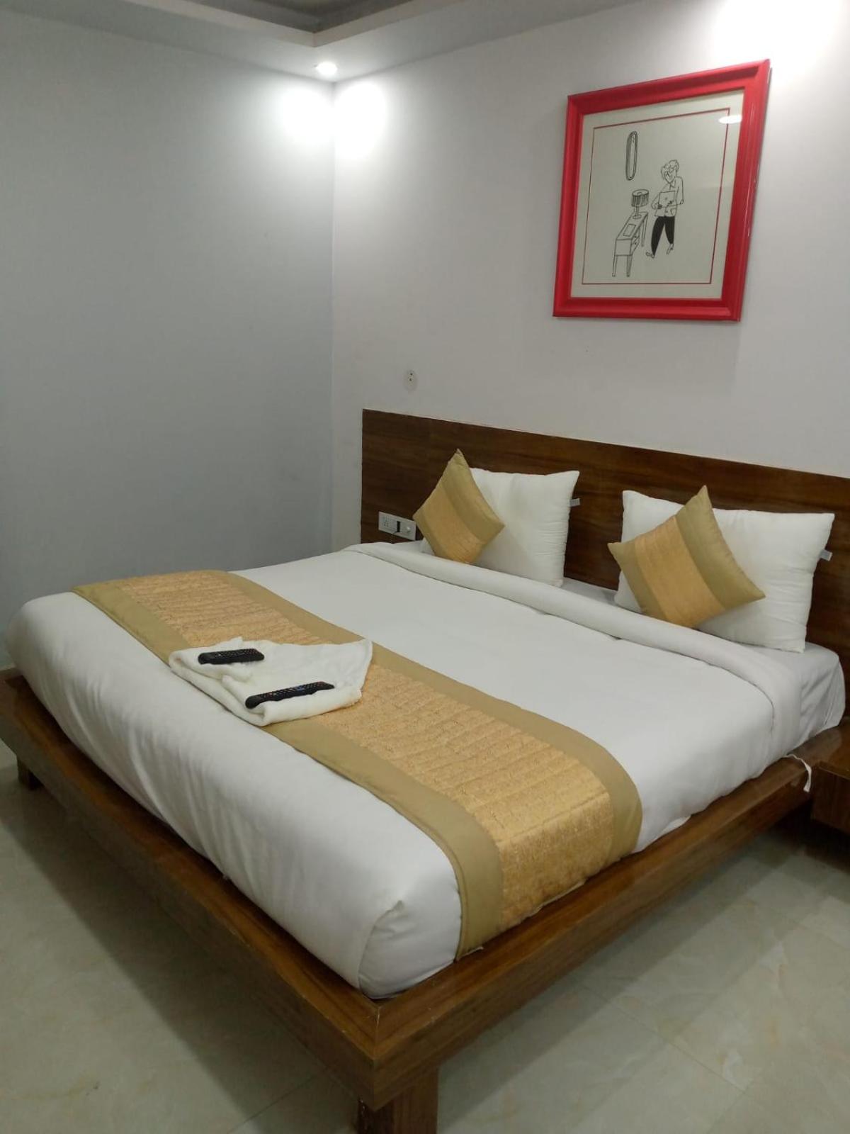 Silver Place Near Igi Airport Dwarka Nova Deli