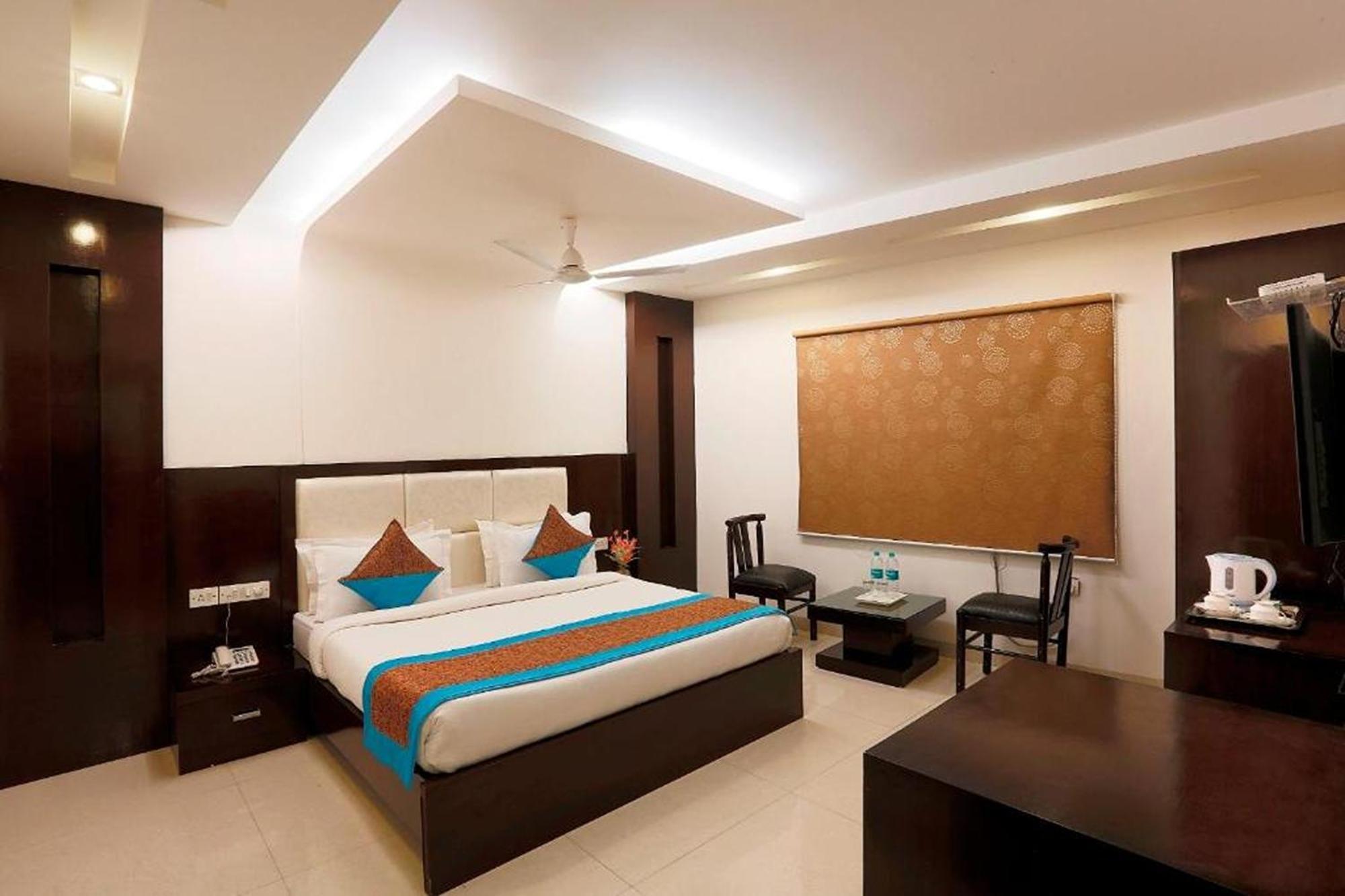 Arch Anand Lok Inn Mahipalpur, Igi Delhi Airport Hotel