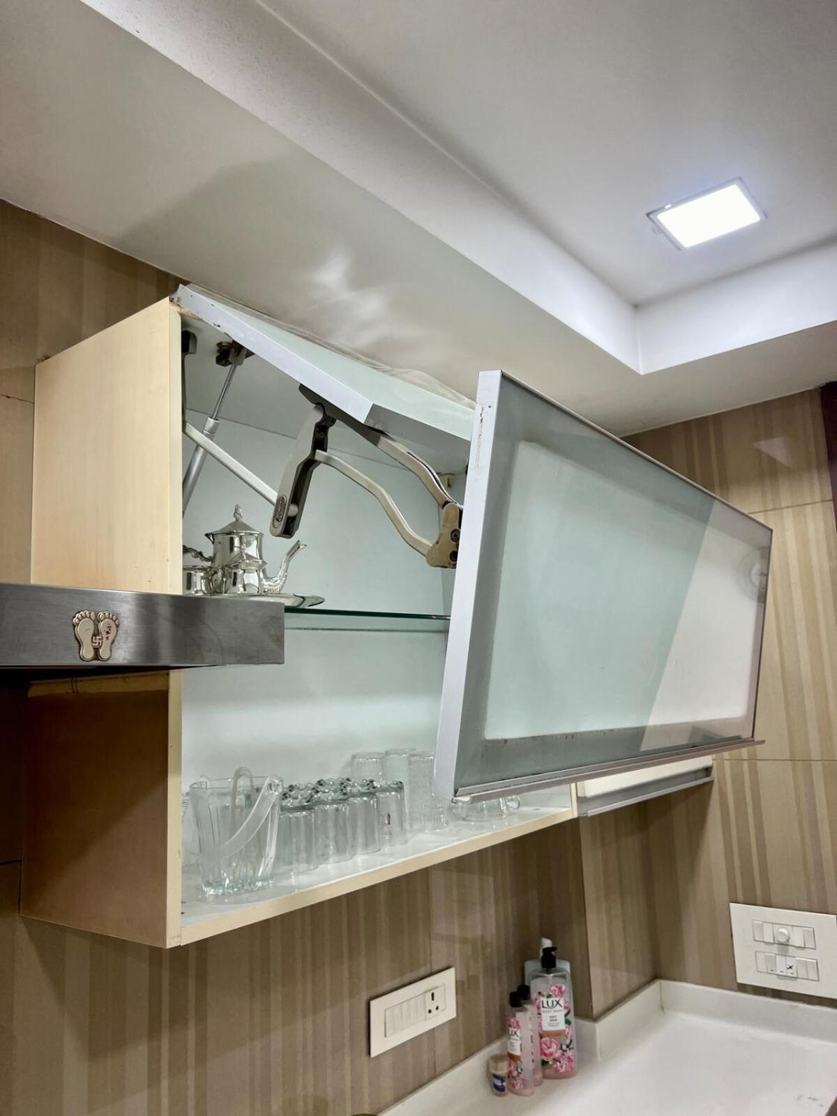 Saket 54 - Entire 4 Bhk Apartment New Delhi