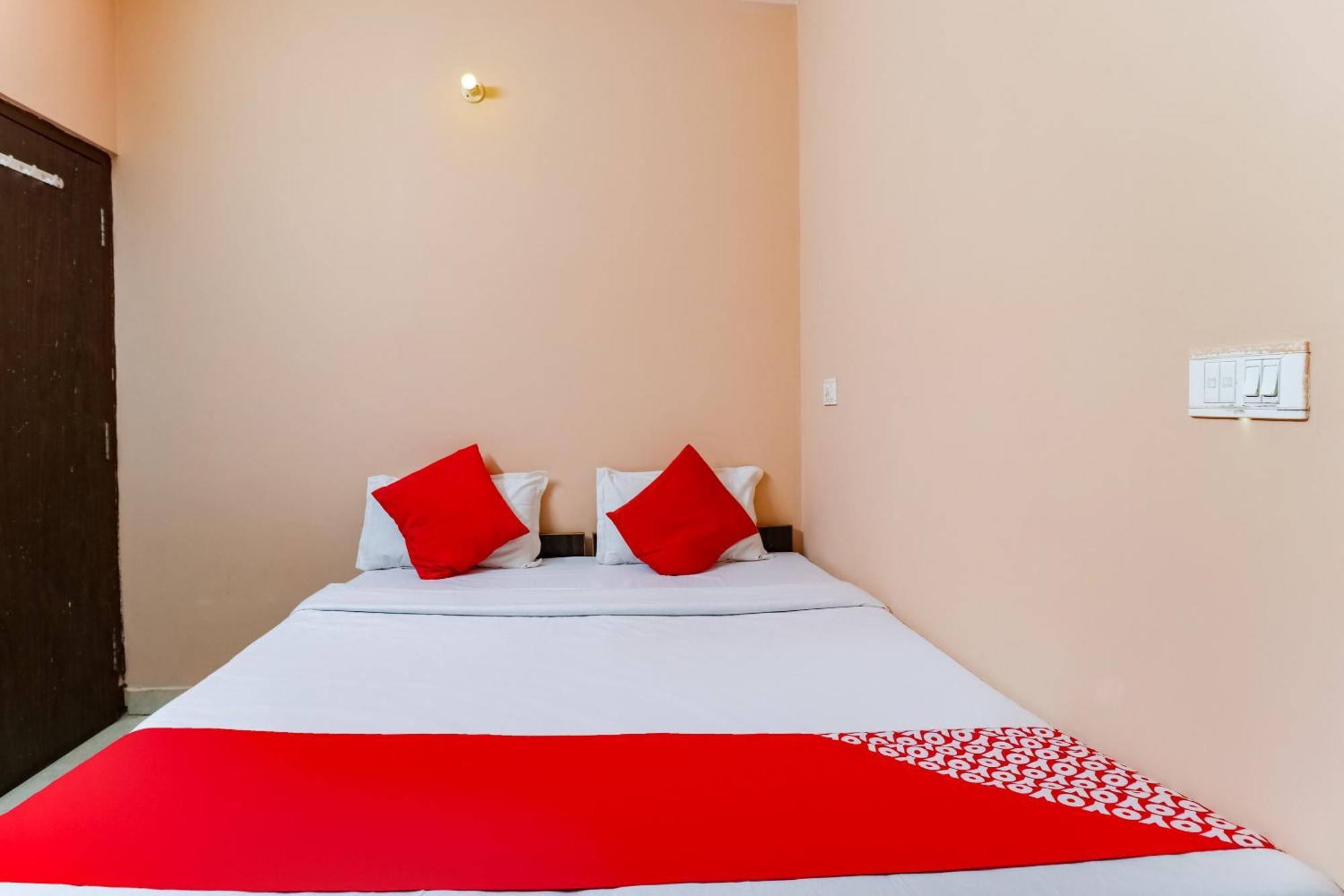 Hotel O Bansal New Delhi