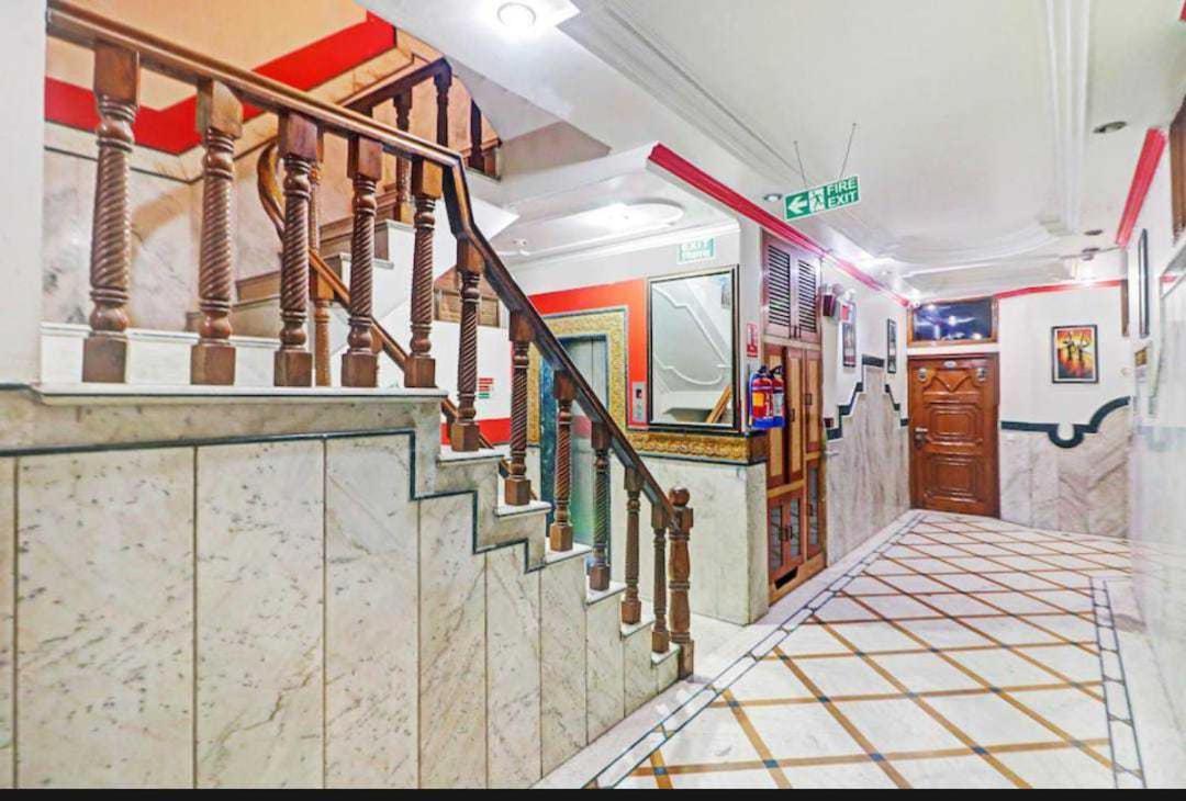 Hotel Super O Blue Sapphire Delhi